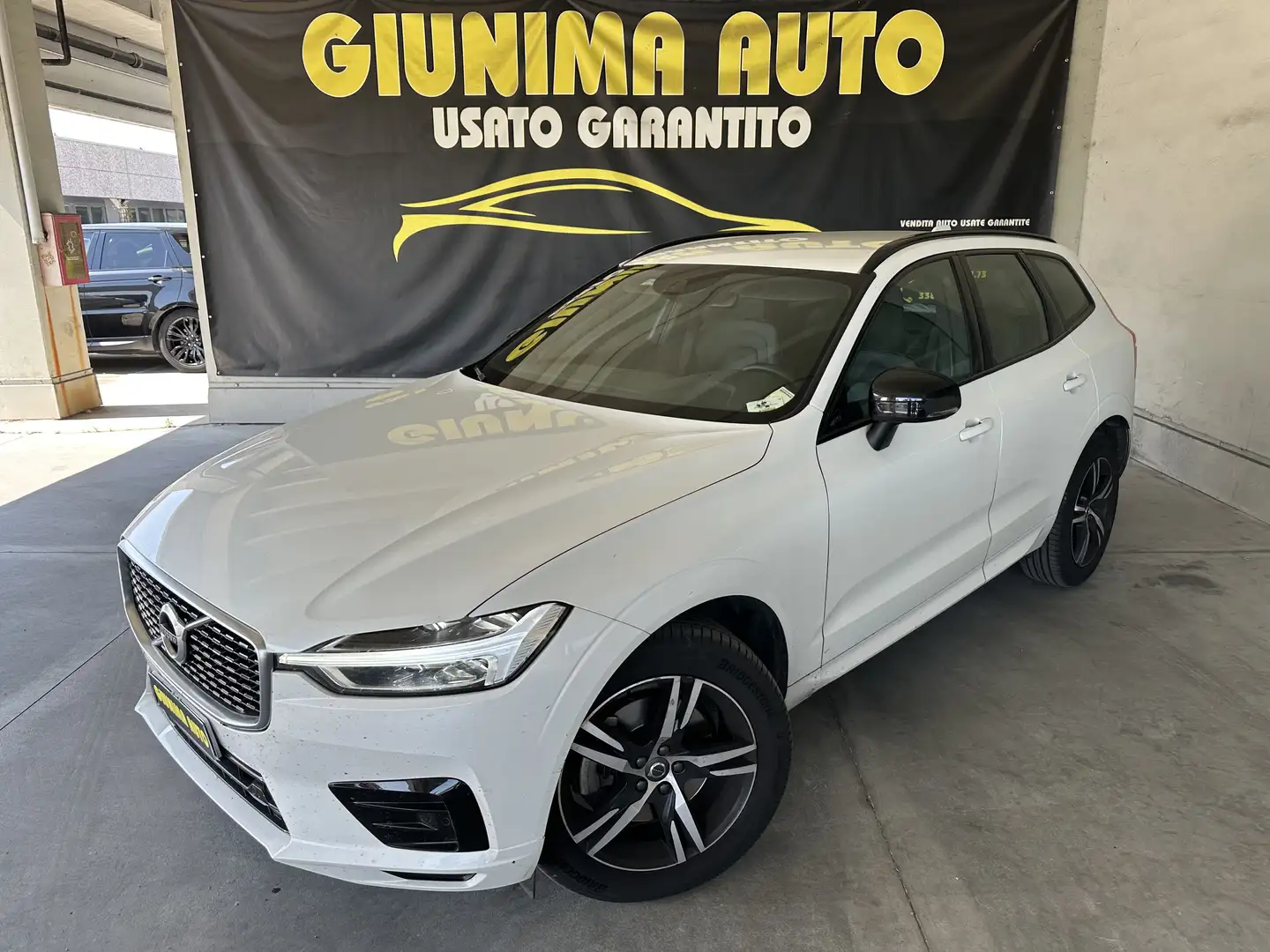 Volvo XC60 XC60 2.0 b5 R-design awd auto Blanc - 1