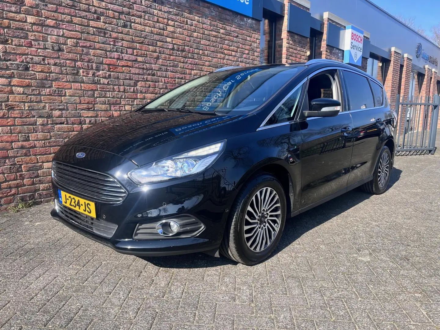 Ford S-Max 1.5 Titanium 165PK 7p. Trekhaak Camera Fekete - 1