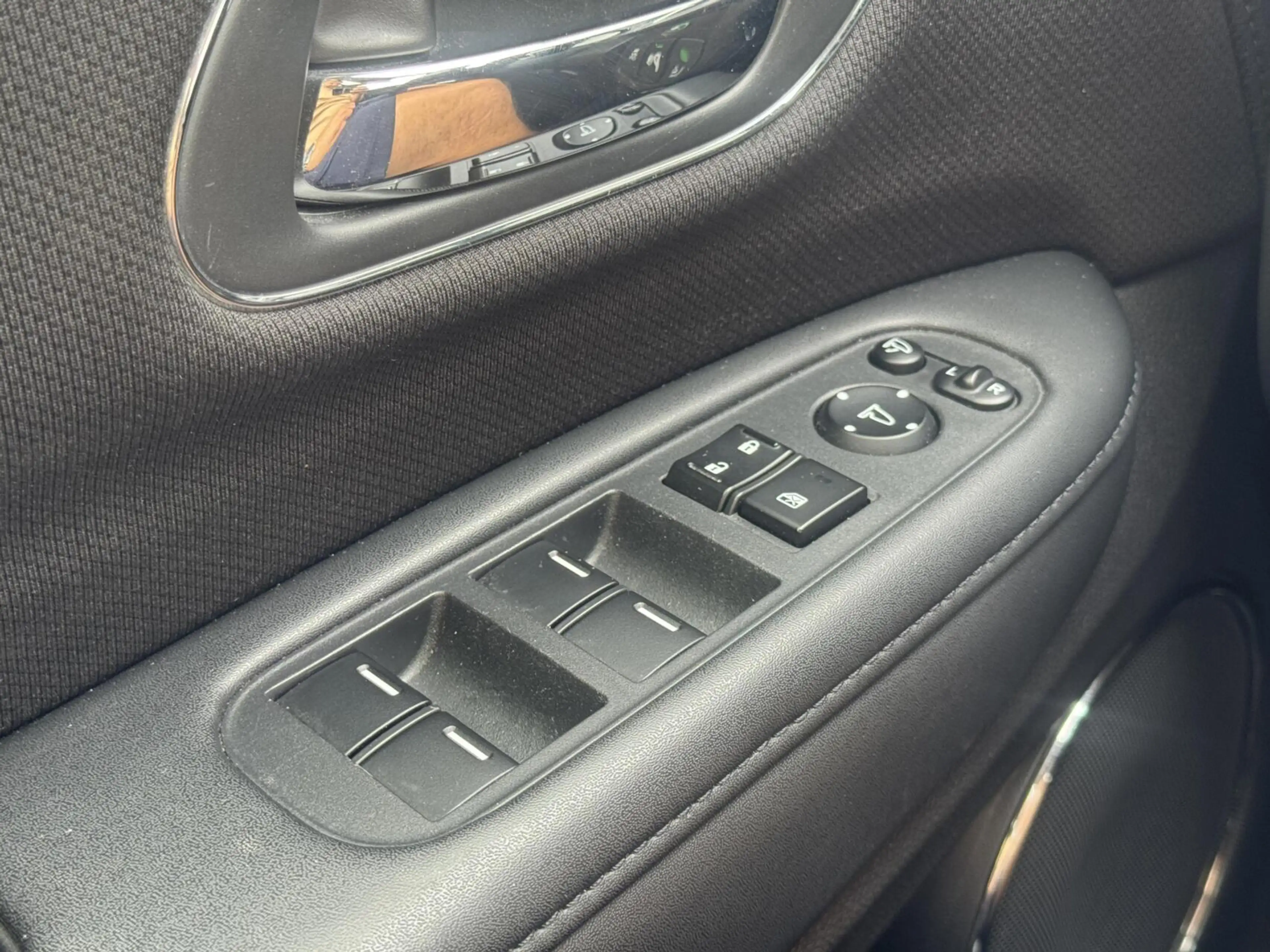 Honda HR-V 1.5 i-VTEC Executive|NL-Auto|Panoramadak|Navi — photo 36