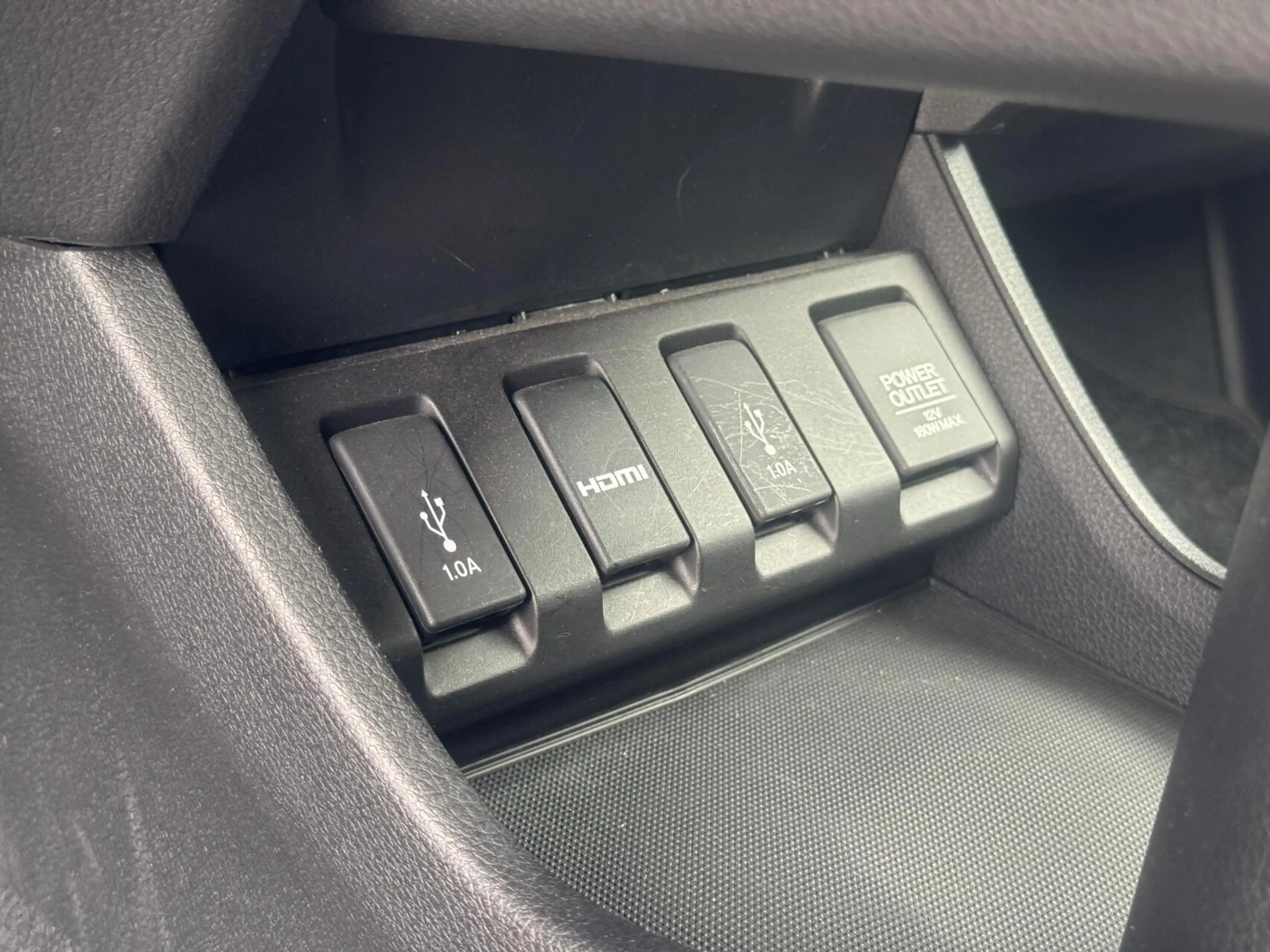 Honda HR-V 1.5 i-VTEC Executive|NL-Auto|Panoramadak|Navi — photo 39