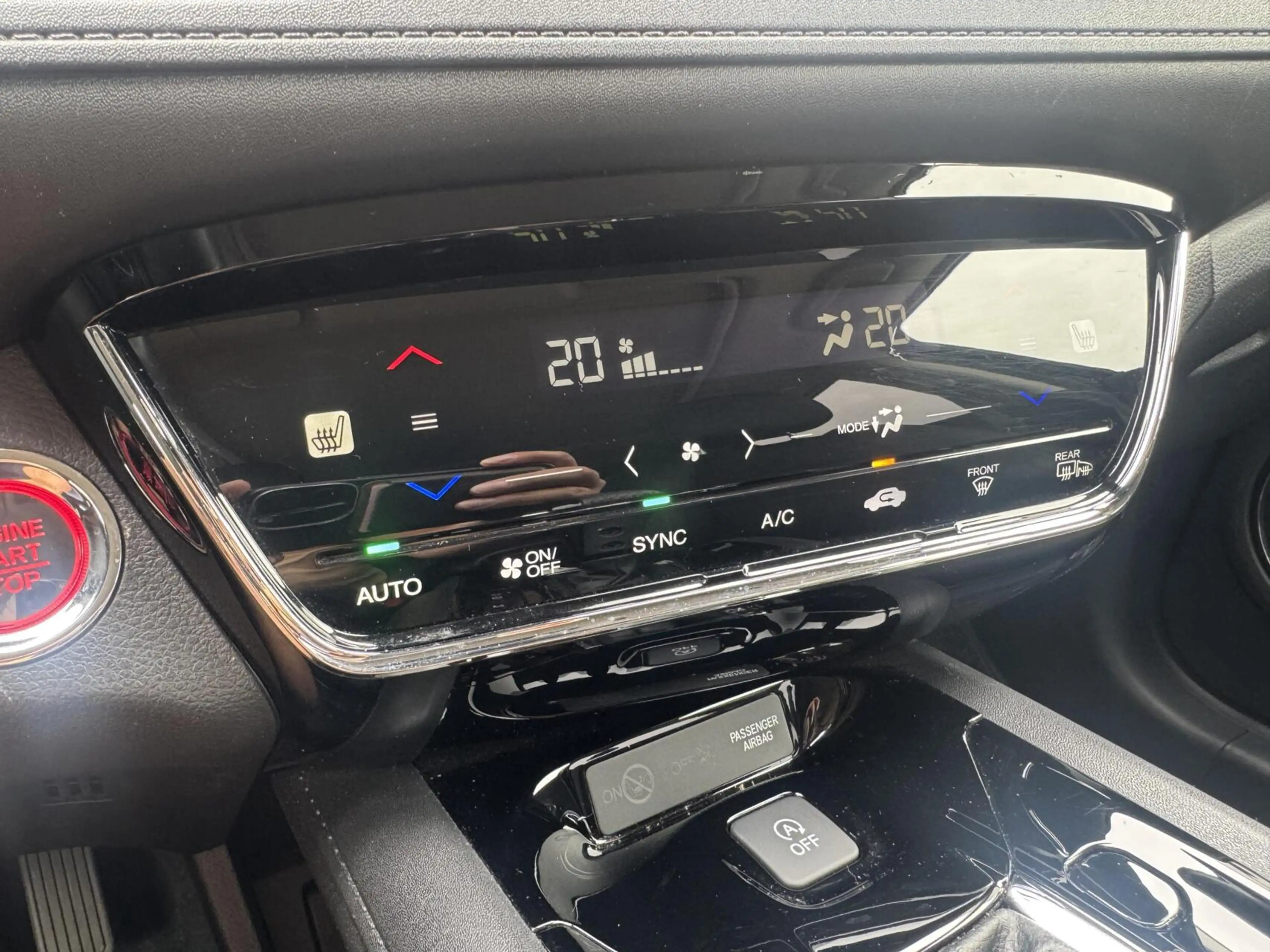 Honda HR-V 1.5 i-VTEC Executive|NL-Auto|Panoramadak|Navi — photo 9