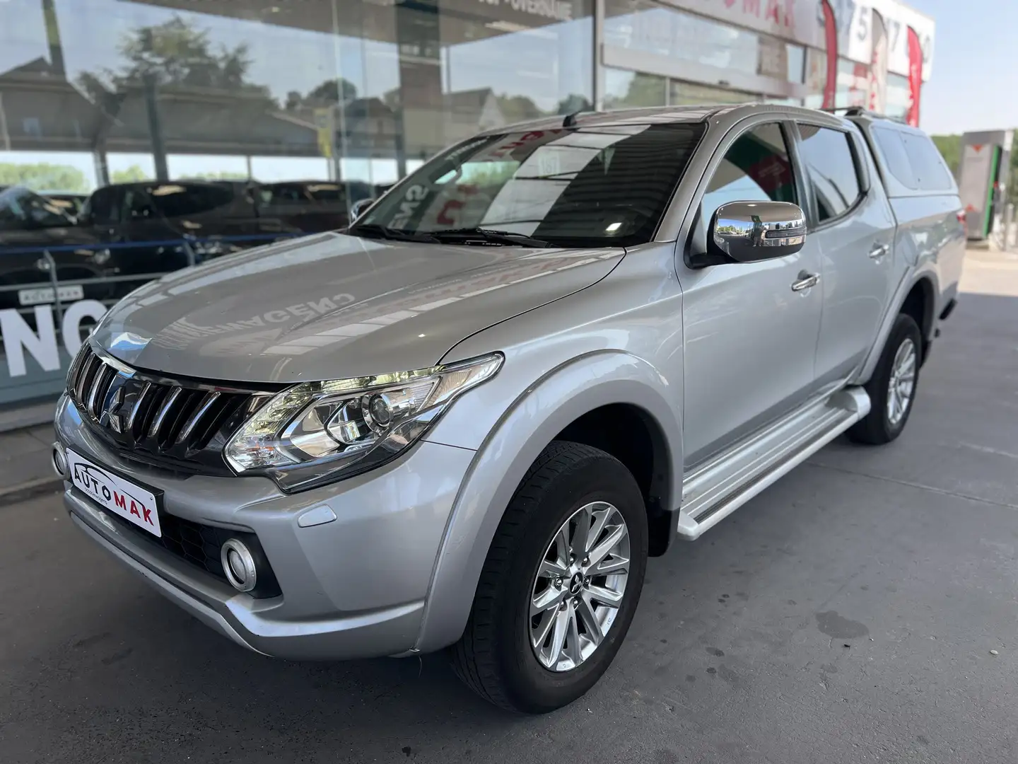 Mitsubishi L200 2.4 DI-D 4WD Intense (EU6) Argent - 1