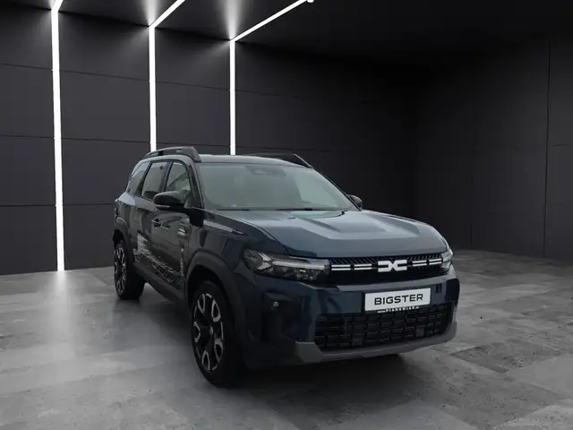 Dacia Bigster view 4
