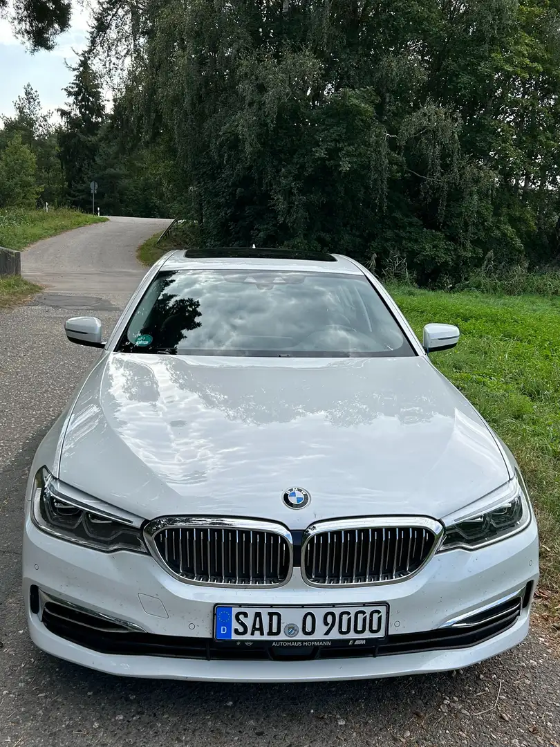 BMW 540 540i xDrive Automatik Luxury Line, techn. grandios Weiß - 2