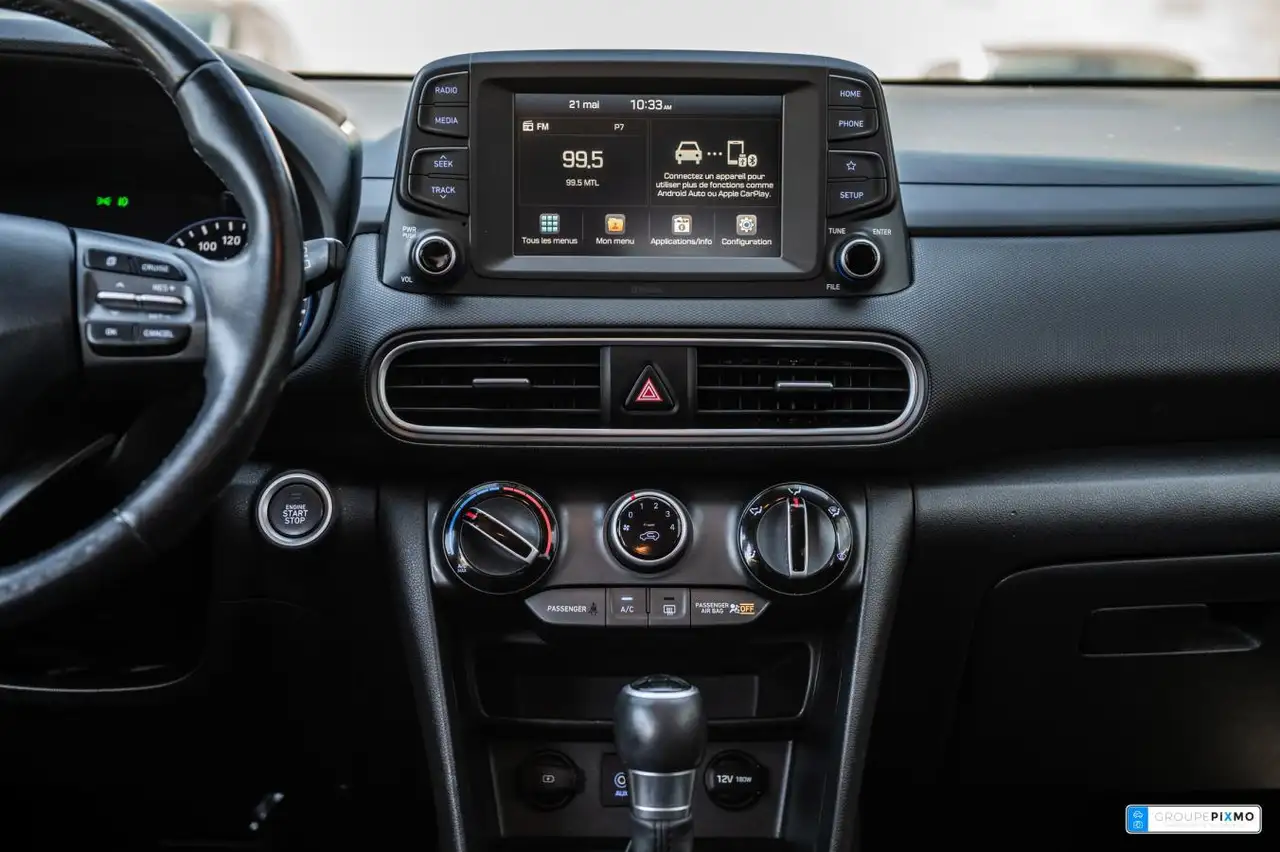 Hyundai KONA снимка Hyundai KONA