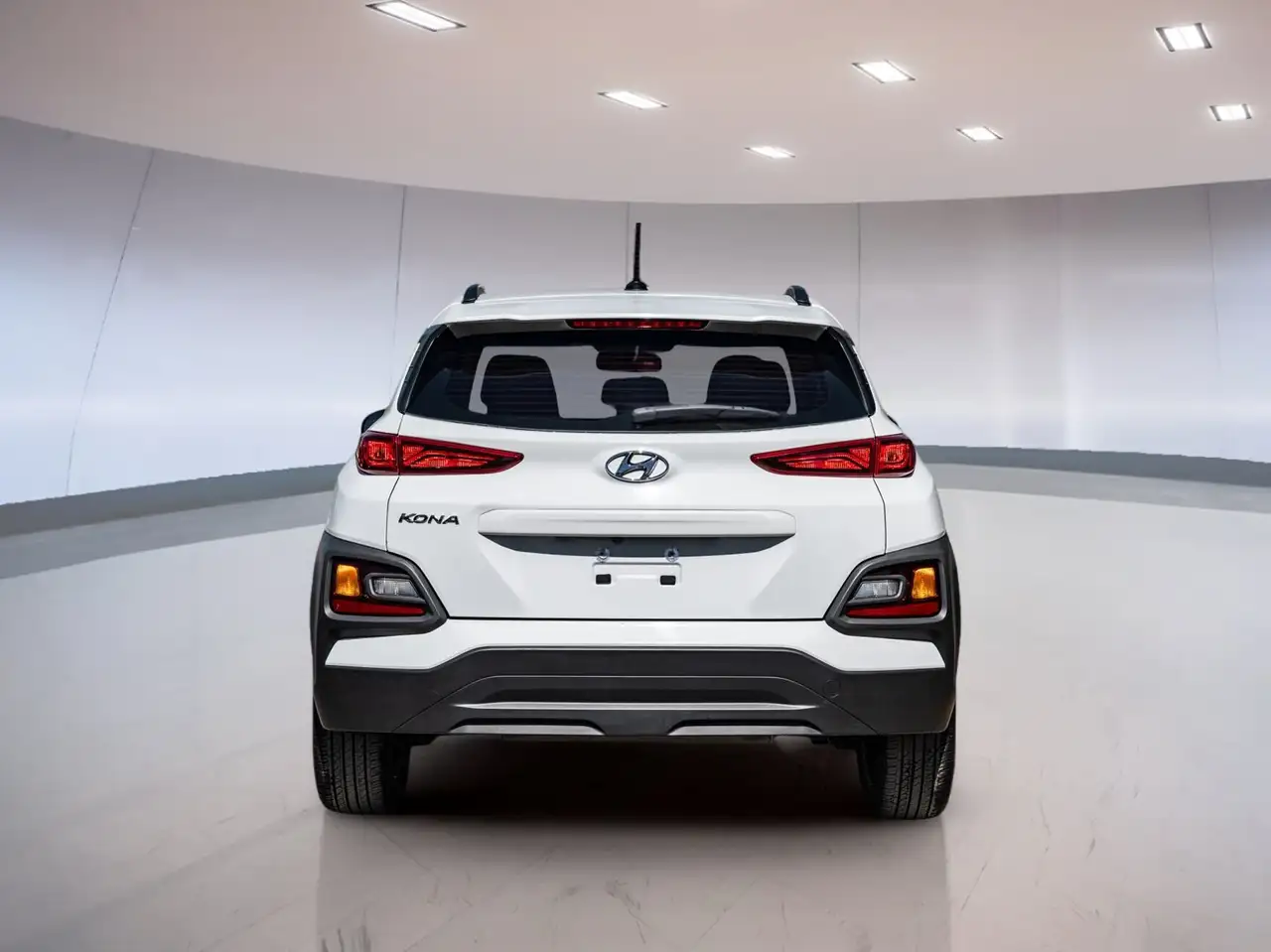 Hyundai KONA снимка Hyundai KONA