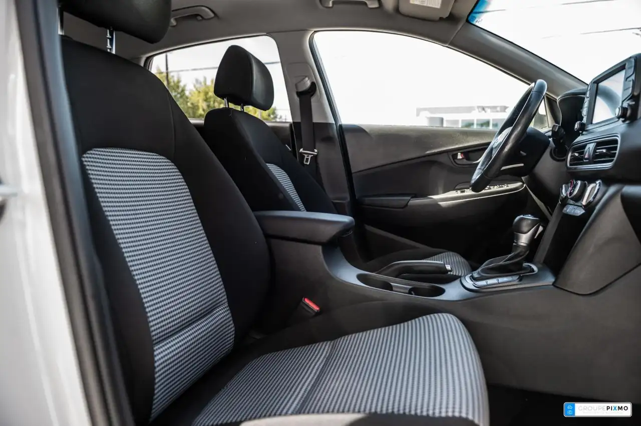 Hyundai KONA снимка Hyundai KONA