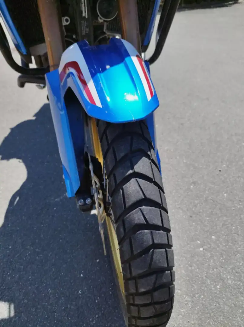 Honda CRF 1000 plava - 2