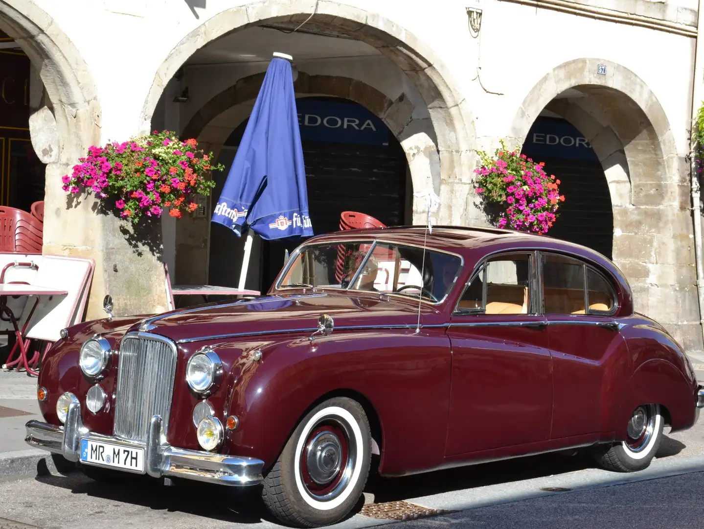 Jaguar MK II M-Ausführung  190 PS Rot - 2
