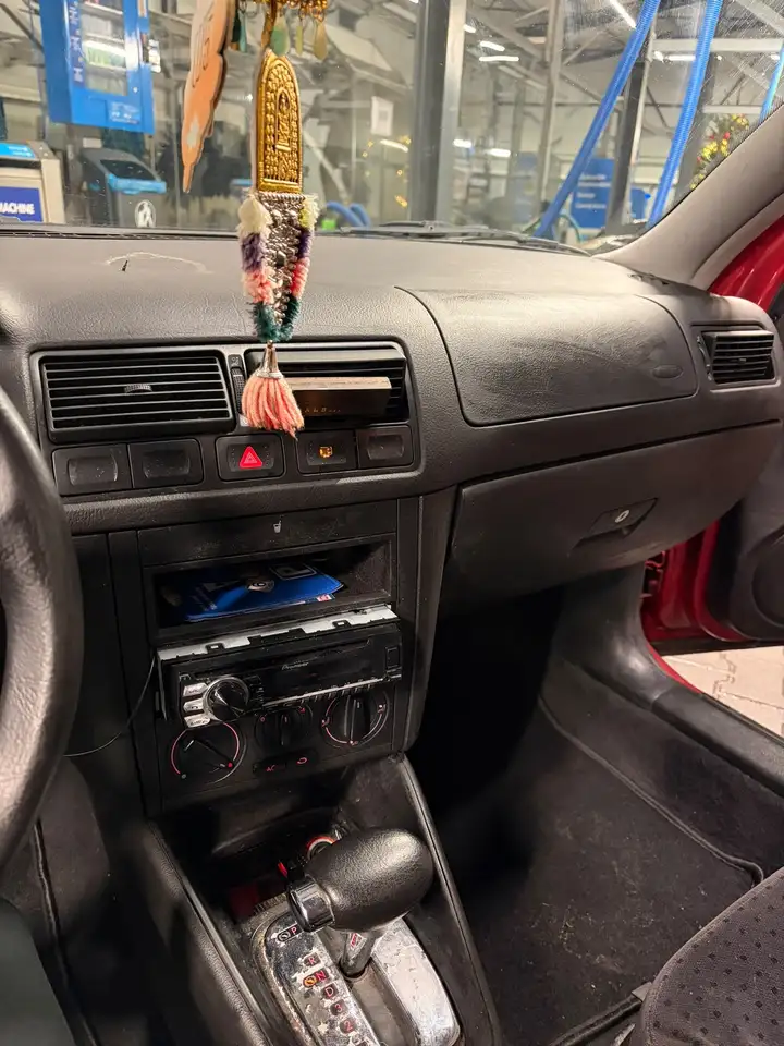 Volkswagen Golf 1.6 Trendline, foto 7