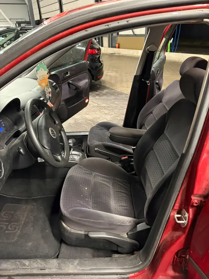 Volkswagen Golf 1.6 Trendline, foto 6