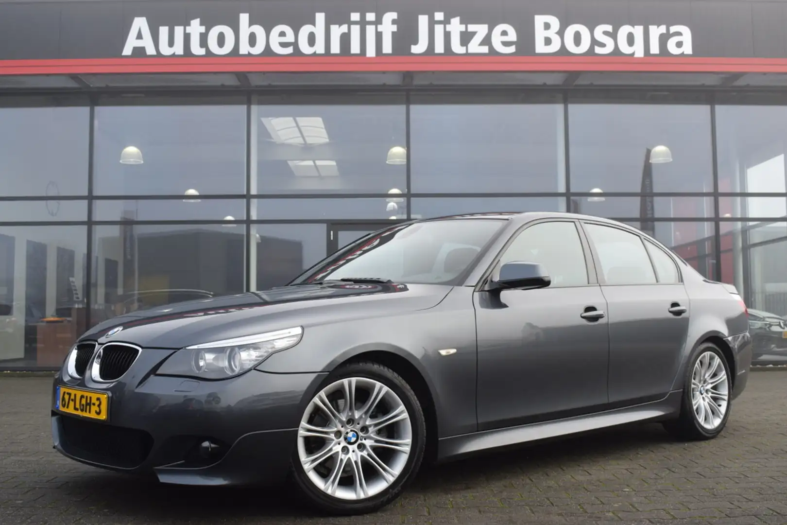 BMW 520 5-serie 520i Automaat M-Sport LCI | Zwart Leder | Gris - 1