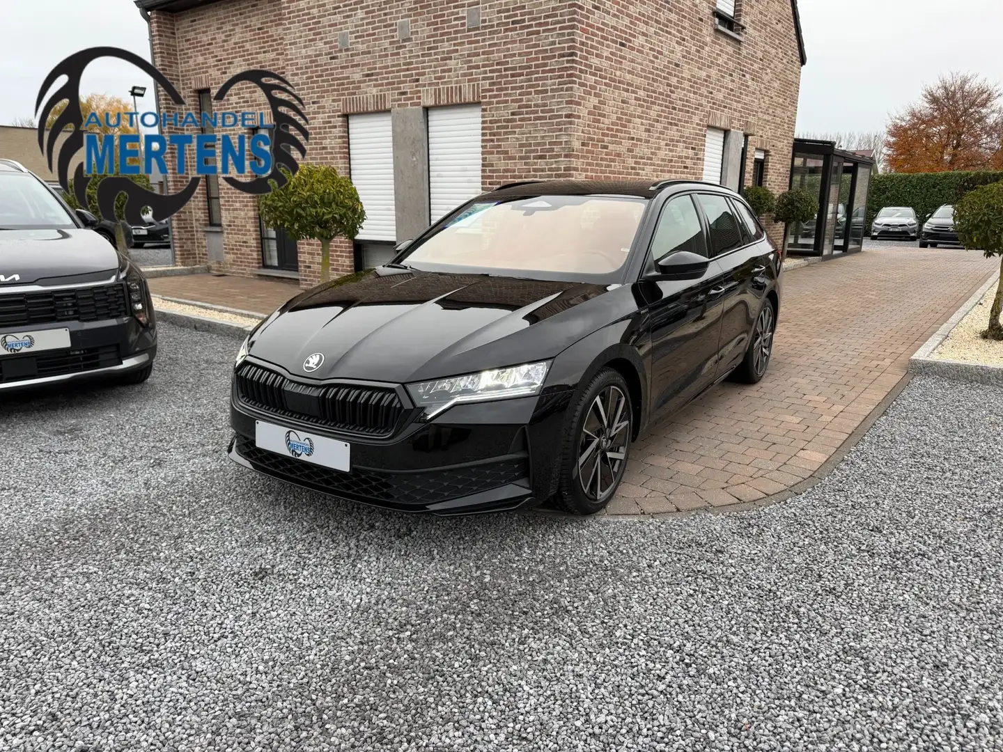 Skoda Octavia Combi 1.5 TSI mHEV 150PK DSG Sportline NIEUW 0KM Noir - 1