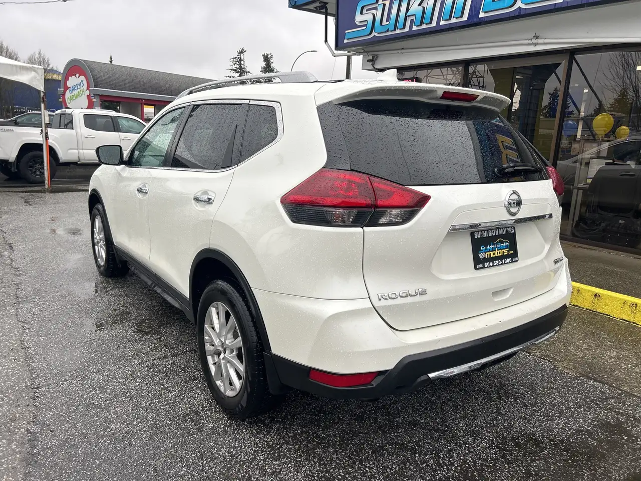 Nissan Rogue снимка Nissan Rogue