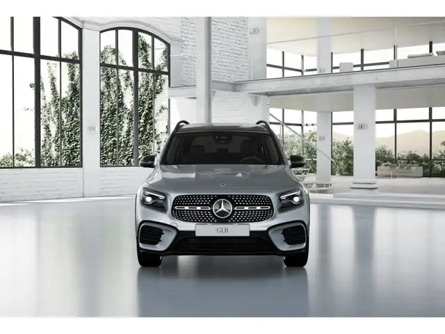 Mercedes-Benz GLB view 5