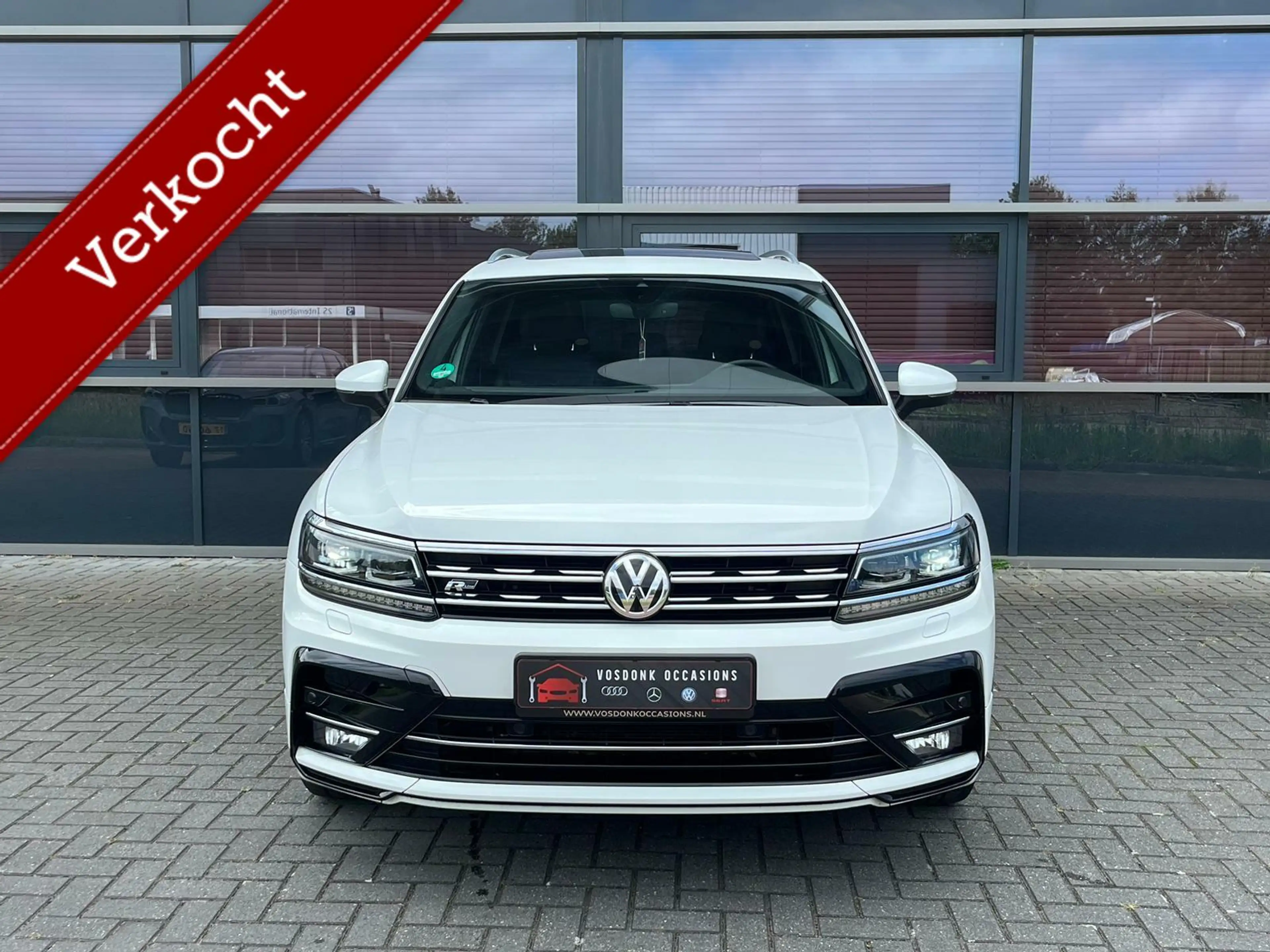 Volkswagen Tiguan Allspace 1.5 TSI ACT R-line Trekhaak Pano DSG camera Dodeho — photo 8