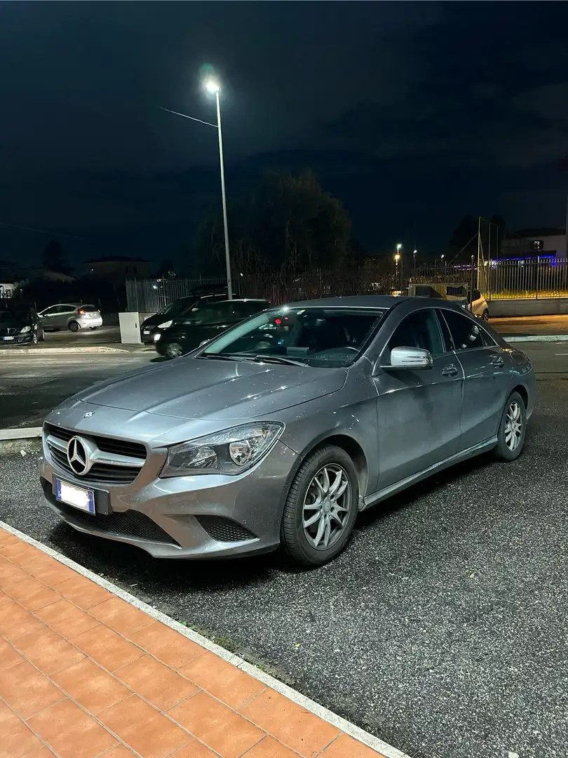 Mercedes-Benz CLA 180 - 1