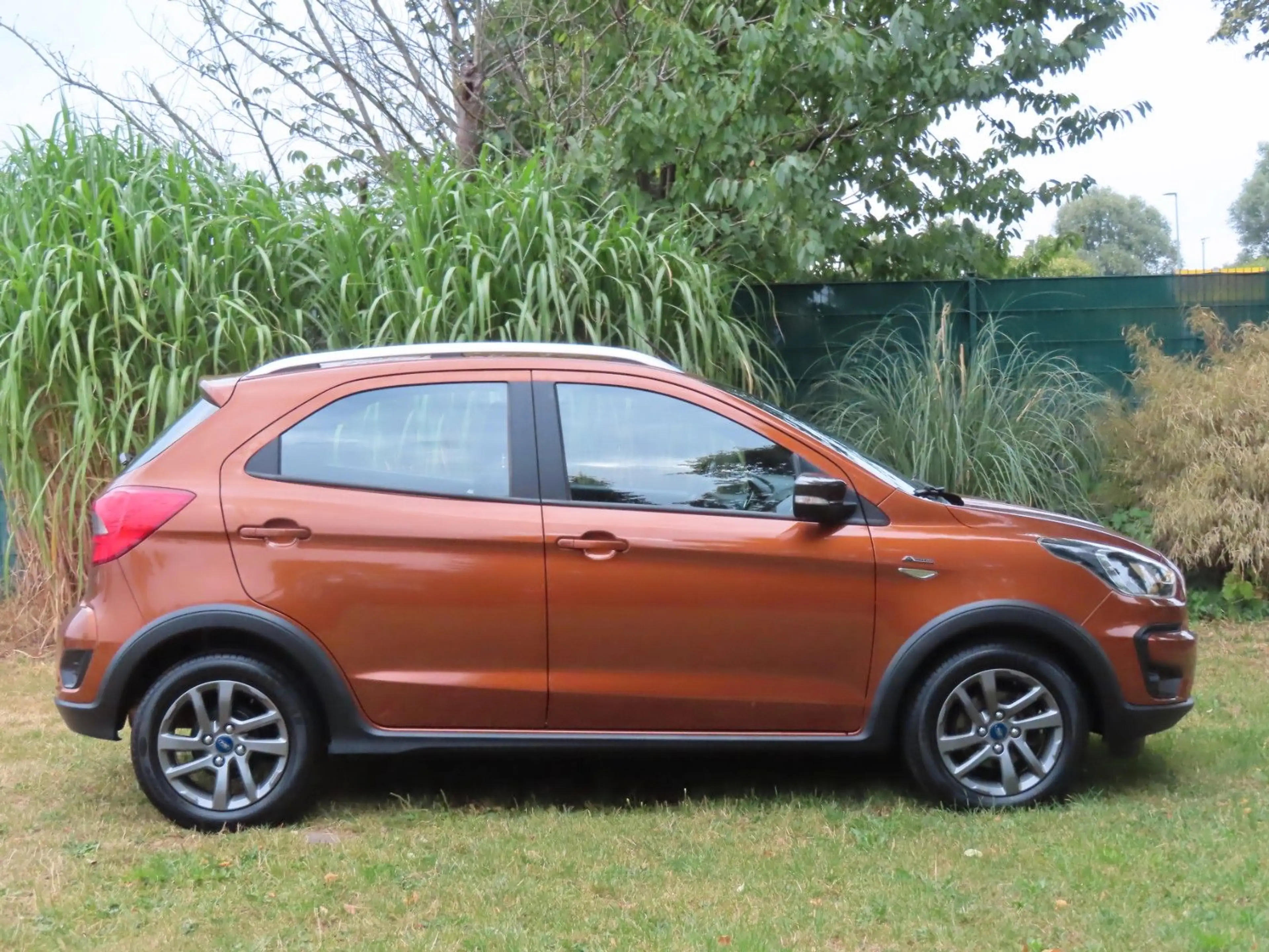 Ford Ka/Ka+ KA+ Active "Sehr gepflegt" — photo 5