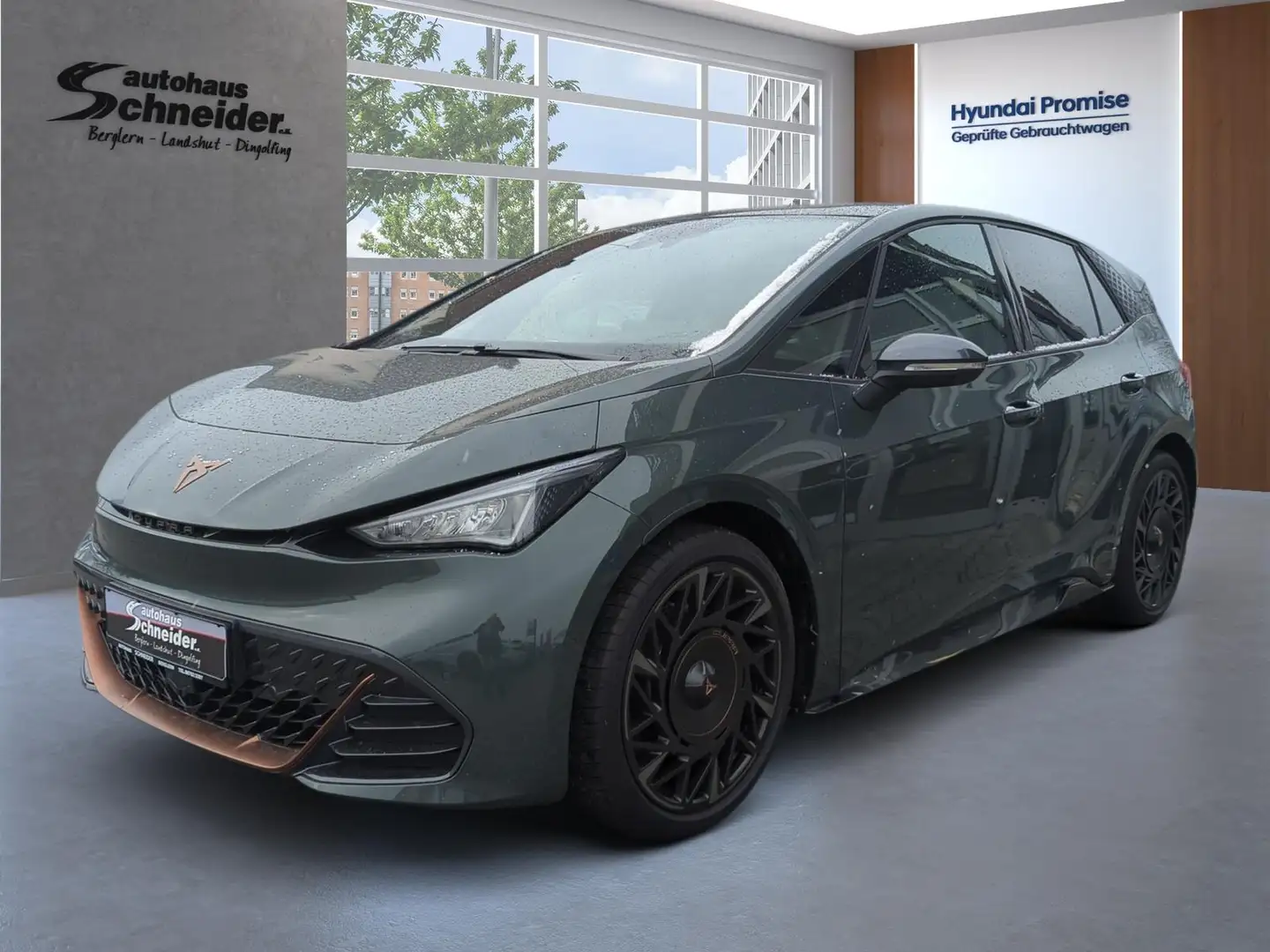 CUPRA Born VZ 79 kWh PANO/PILOT XL/SENNHEISER Gris - 2