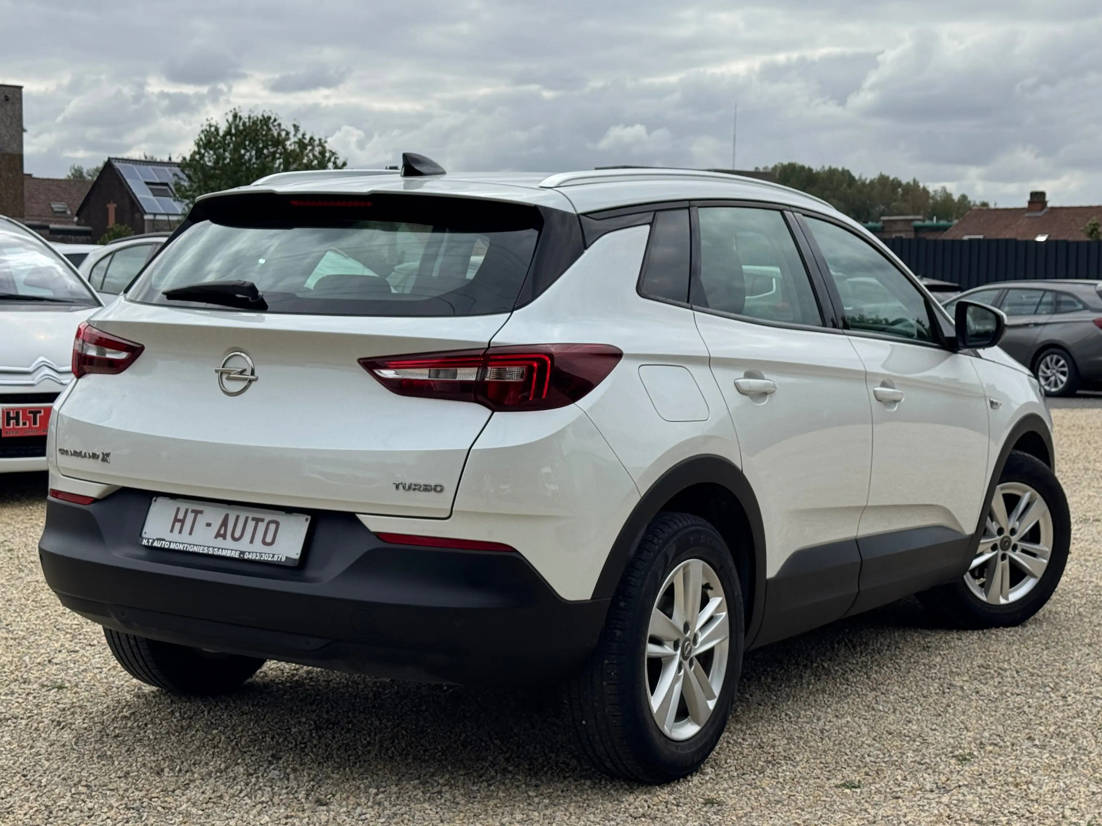 Opel Grandland X 1.2i/Etat neuf/Premier propriétaire/Garantie — photo 4
