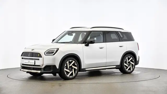 MINI Countryman SE All4 Favoured Trim
