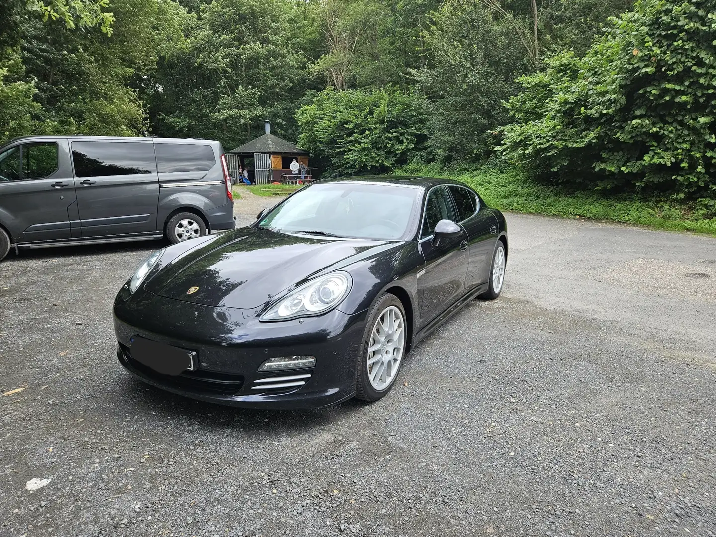 Porsche Panamera 4S PDK Schwarz - 1