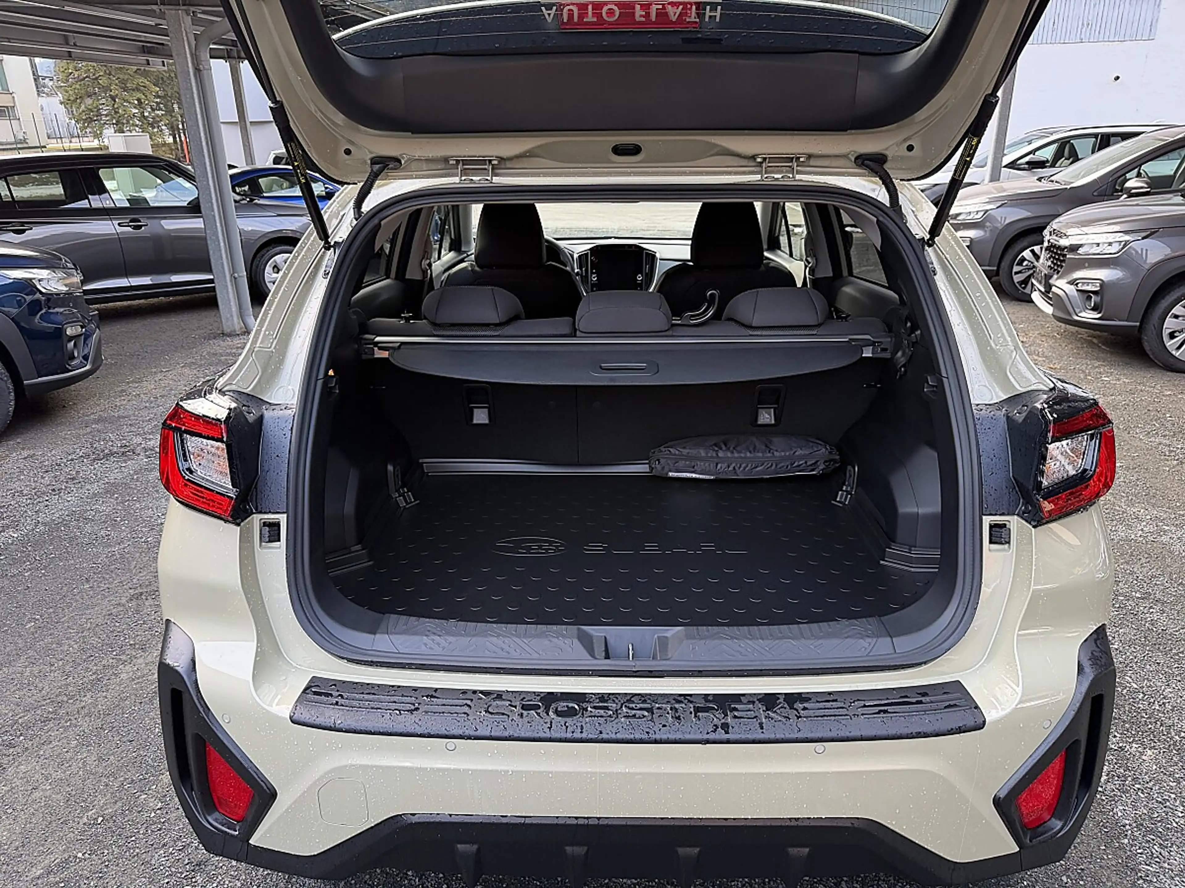 Subaru Crosstrek 2,0i e-Boxer HEV CVT Style Xtra Allrad Aut. — photo 15