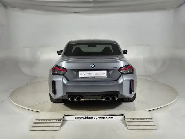 BMW M2 view 4