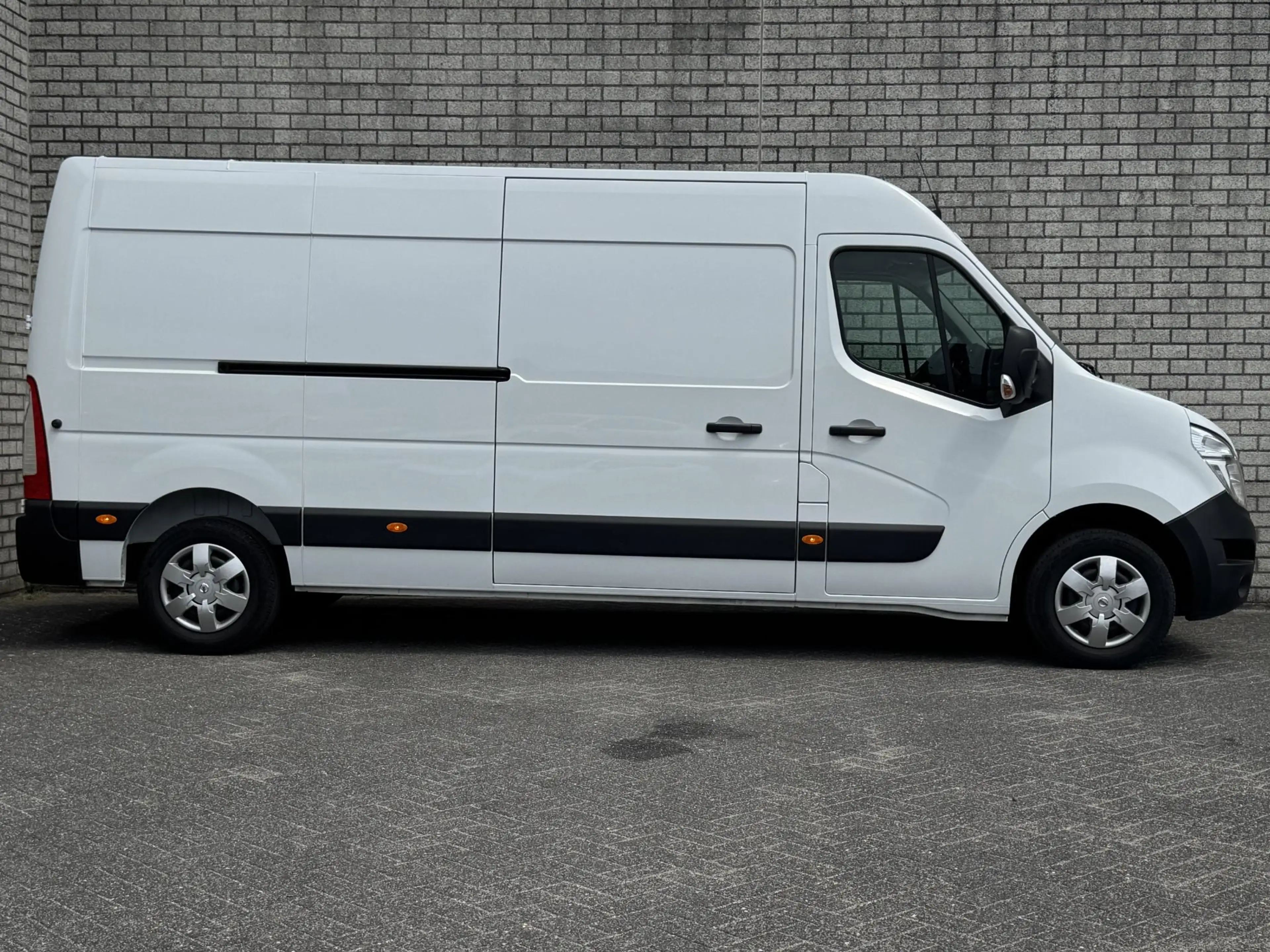 Nissan Interstar 2.3 dCi L3H2 N-Connecta | Trekhaak | Navigatie | A — photo 20