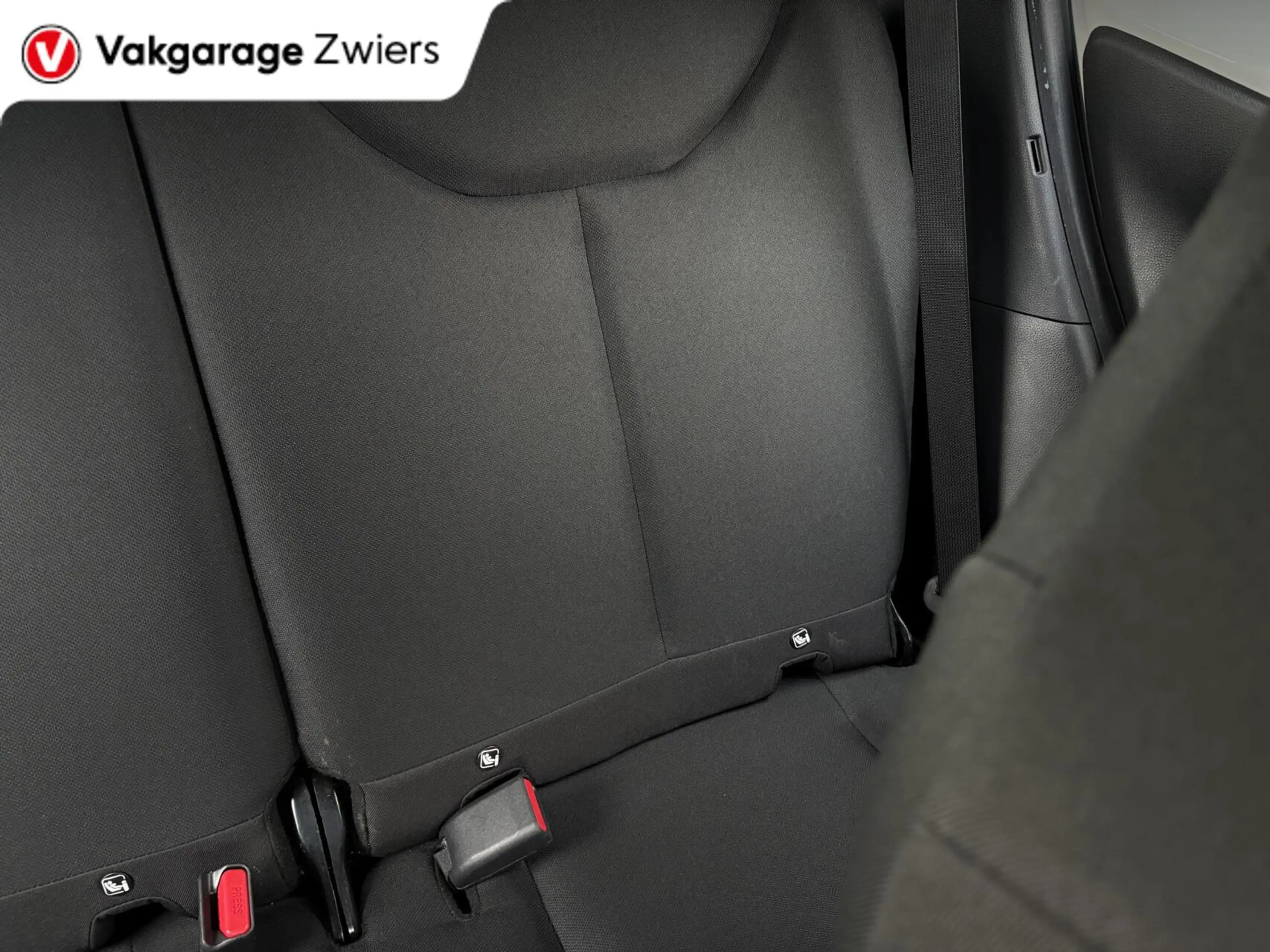 Toyota Aygo X 1.0 VVT-i S-CVT Play |Camera|Cruise|Automaat|Carpl — photo 32