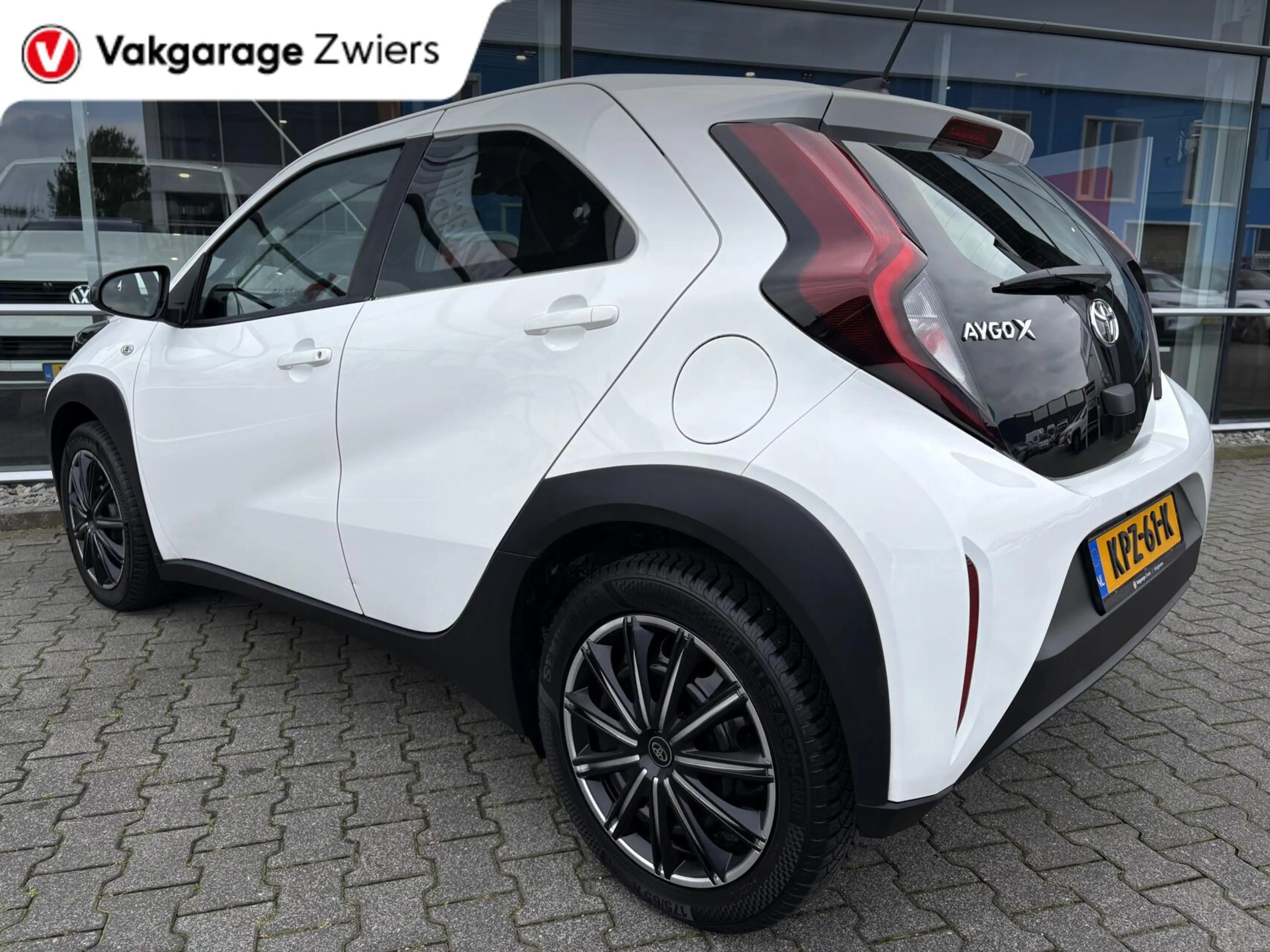 Toyota Aygo X 1.0 VVT-i S-CVT Play |Camera|Cruise|Automaat|Carpl — photo 4