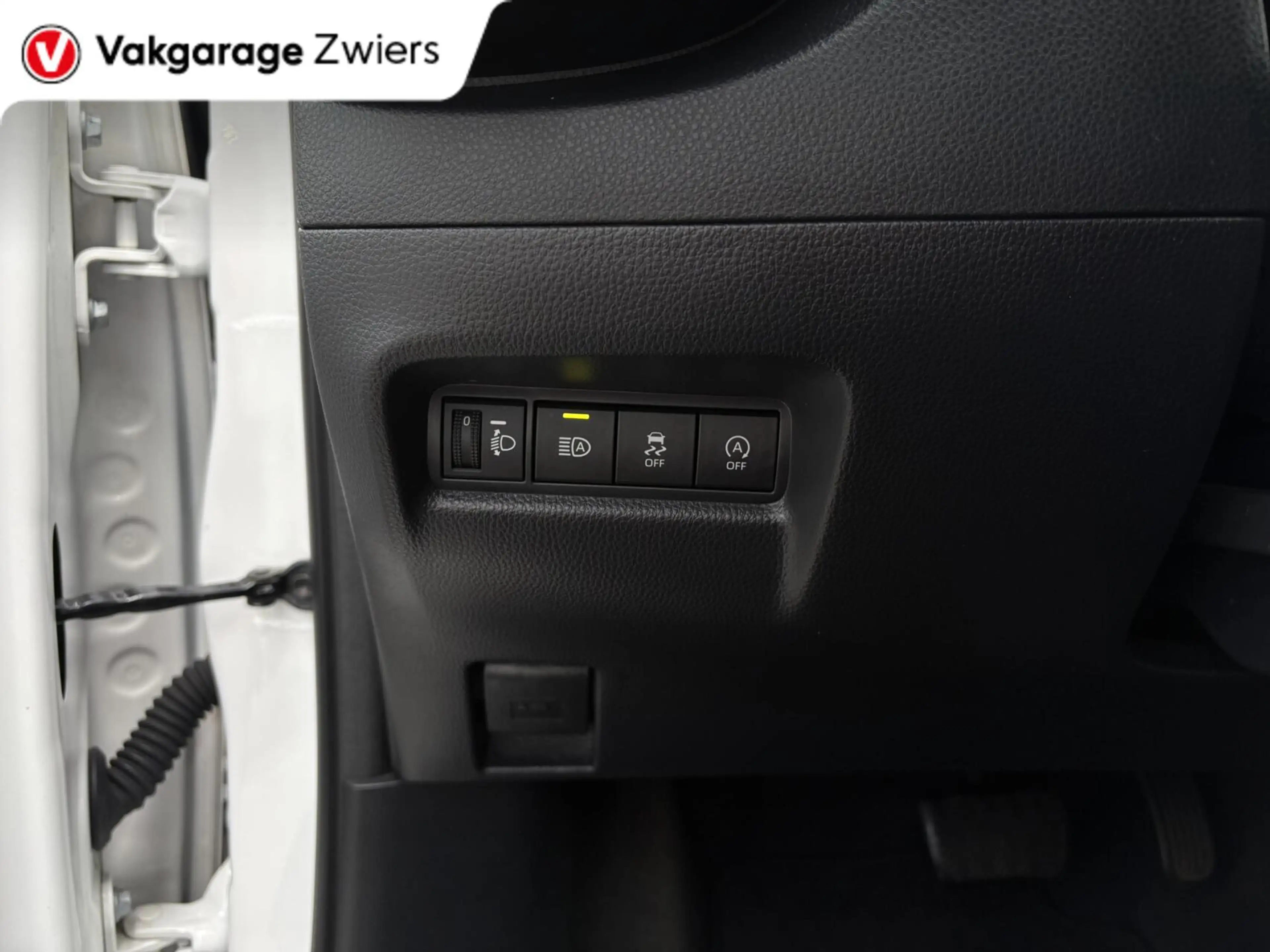 Toyota Aygo X 1.0 VVT-i S-CVT Play |Camera|Cruise|Automaat|Carpl — photo 11
