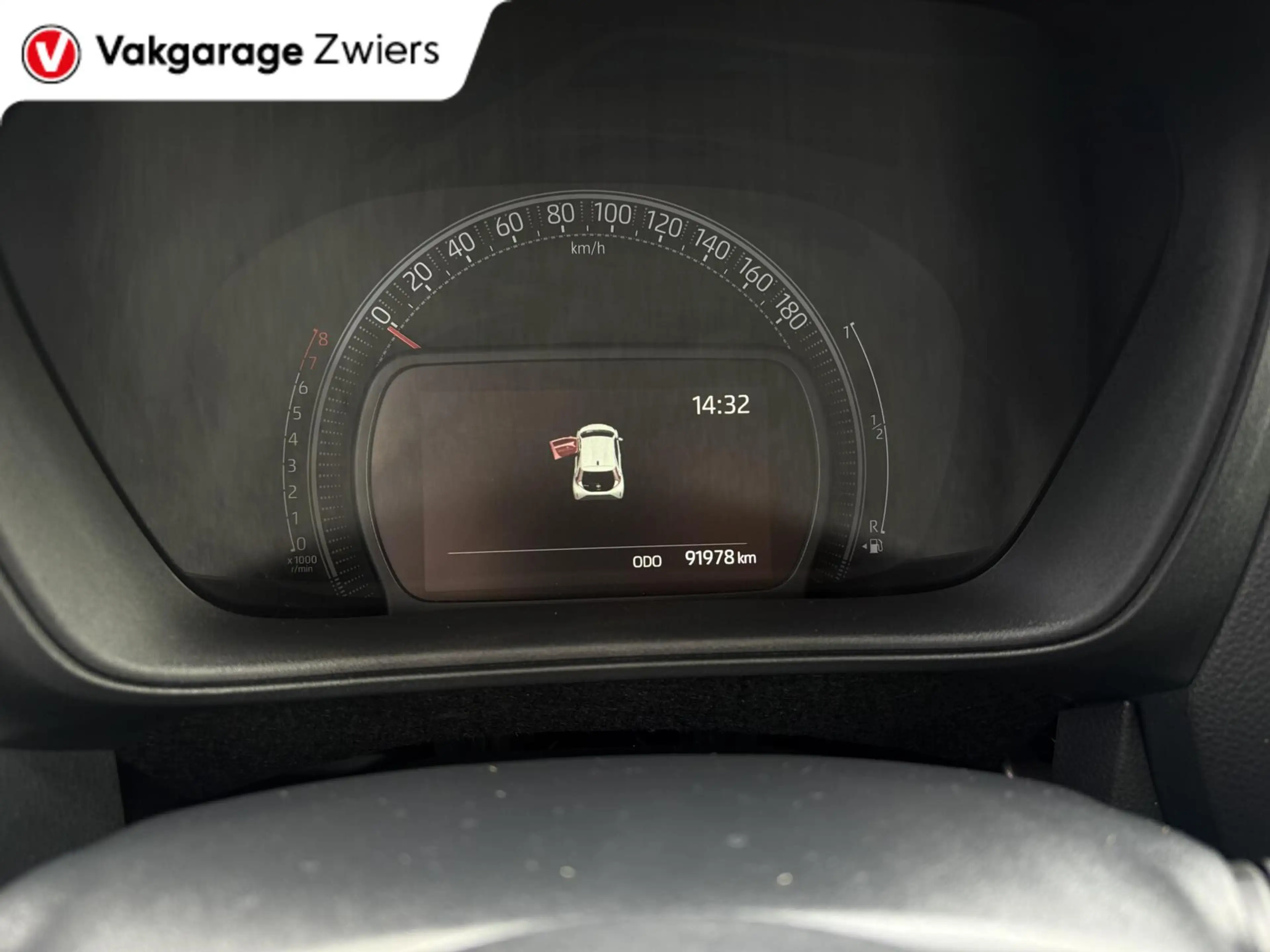 Toyota Aygo X 1.0 VVT-i S-CVT Play |Camera|Cruise|Automaat|Carpl — photo 15