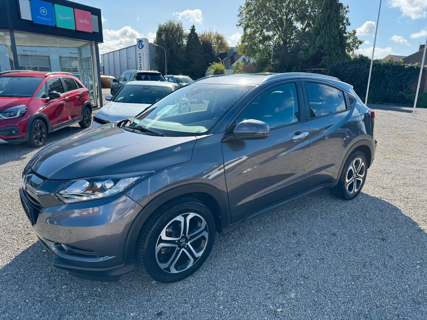 Honda HR-V 1.5 i-VTEC Executive AHK Grau - 1