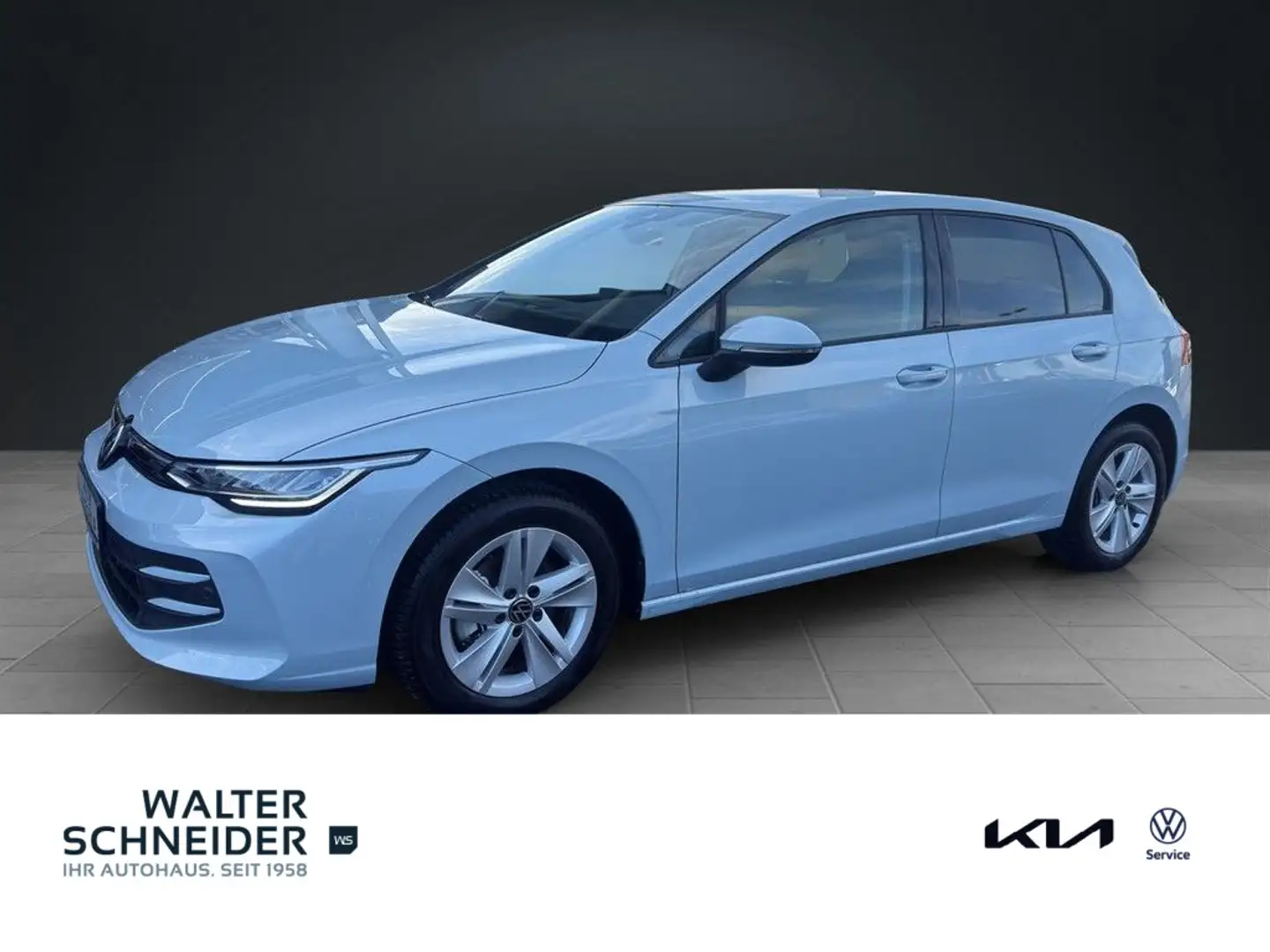 Volkswagen Golf 1,5 l eTSI DSG Life Navi LED ACC SHZ PDC Blauw - 1