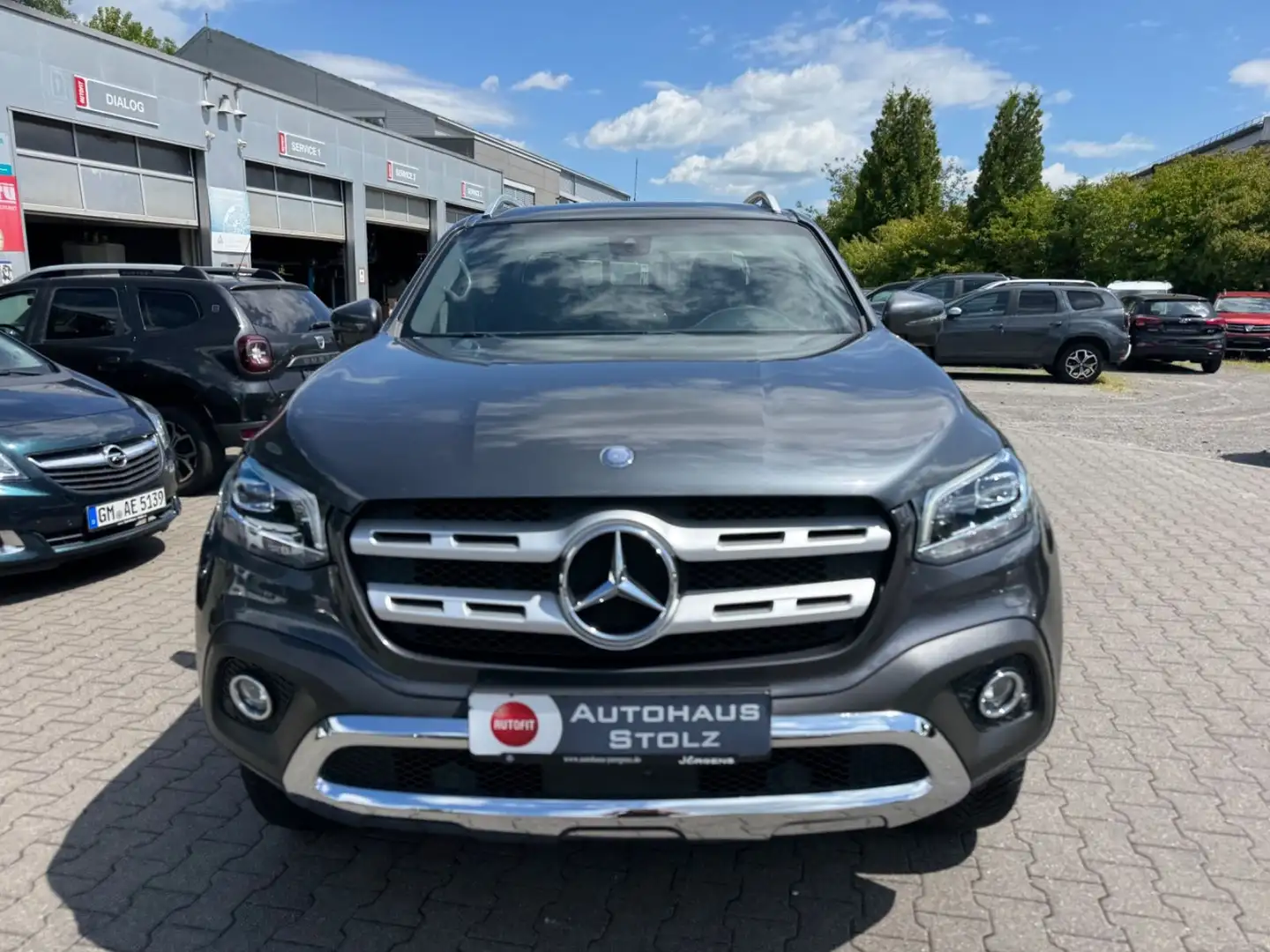 Mercedes-Benz X 250 X -Klasse X 250 d 4Matic Doppelkabine Сірий - 2