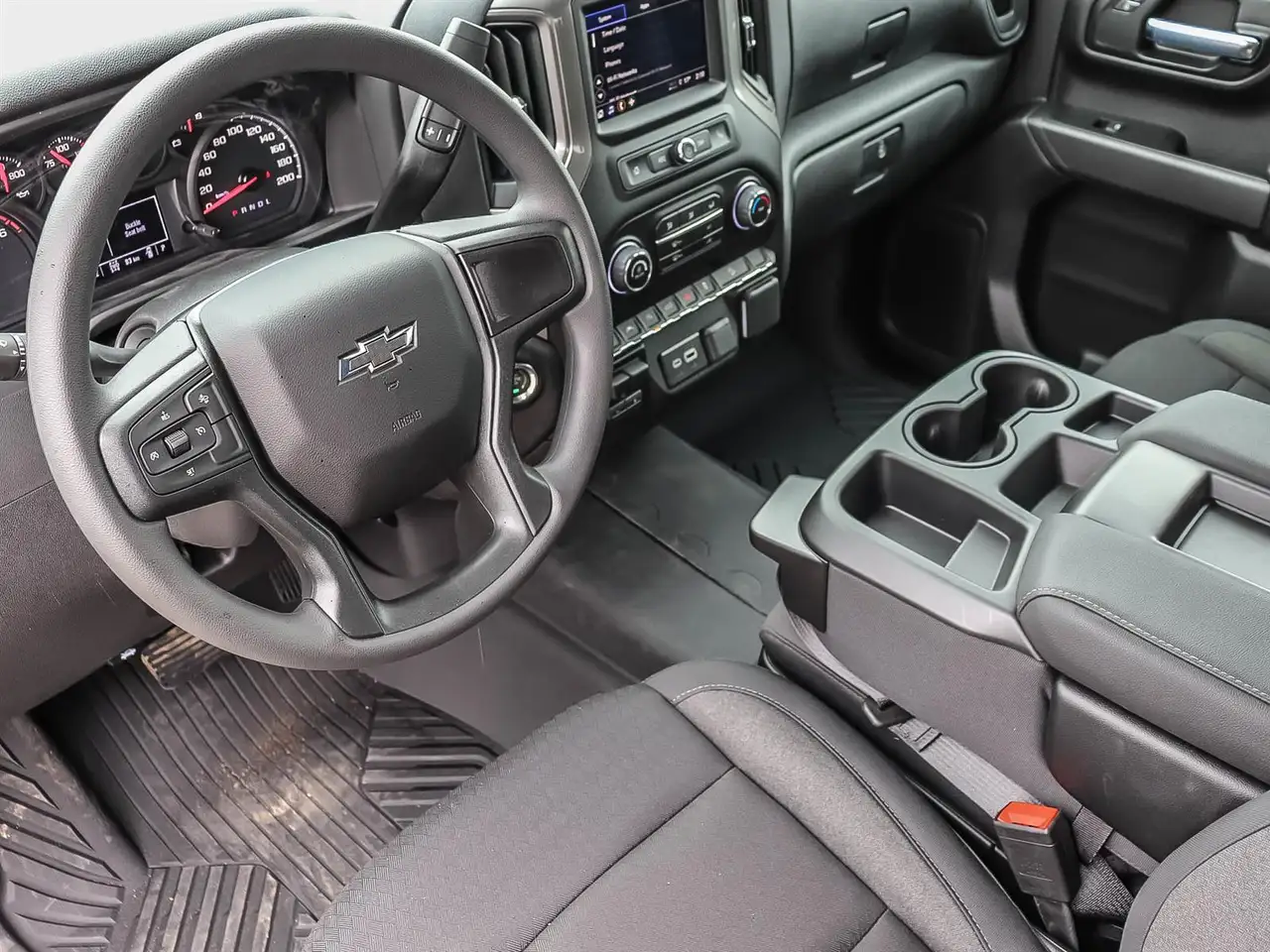 Chevrolet Silverado 1500 снимка Chevrolet Silverado 1500