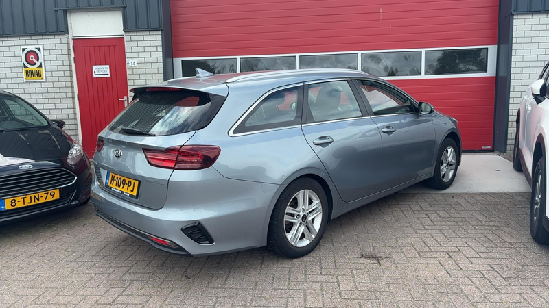 Kia Ceed SW / cee'd SW Sportswagon 1.0 T-GDi DynamicLine TREKHAAK / CARPL — photo 2