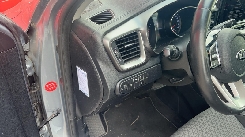 Kia Ceed SW / cee'd SW Sportswagon 1.0 T-GDi DynamicLine TREKHAAK / CARPL — photo 6