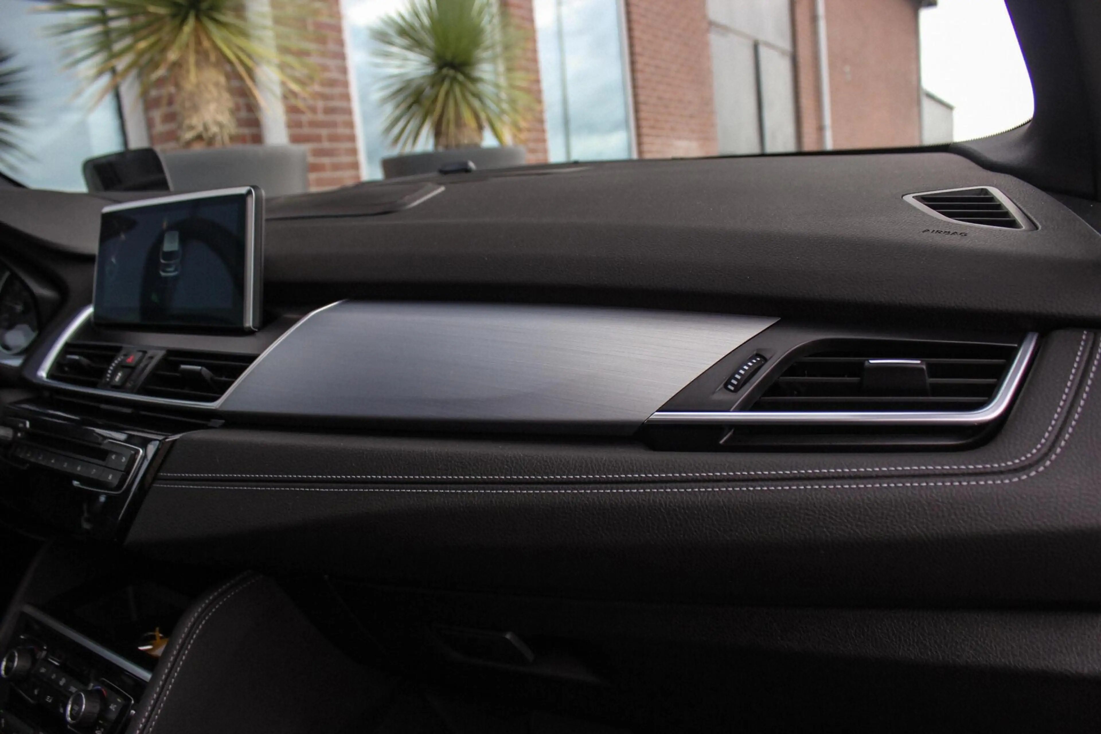 BMW 225 2-serie Active Tourer 225xe Luxury | Driving Assis — photo 41