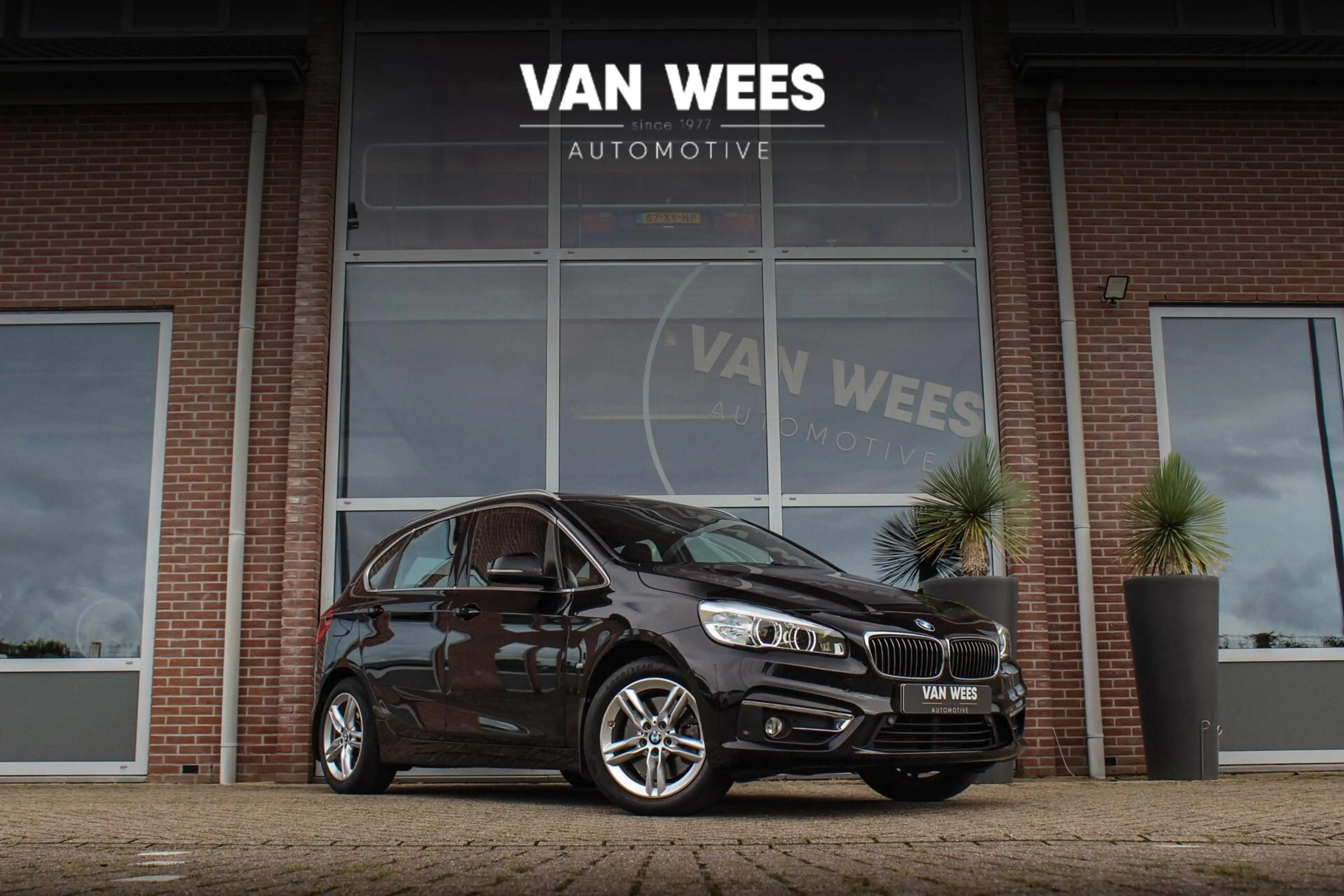 BMW 225 2-serie Active Tourer 225xe Luxury | Driving Assis