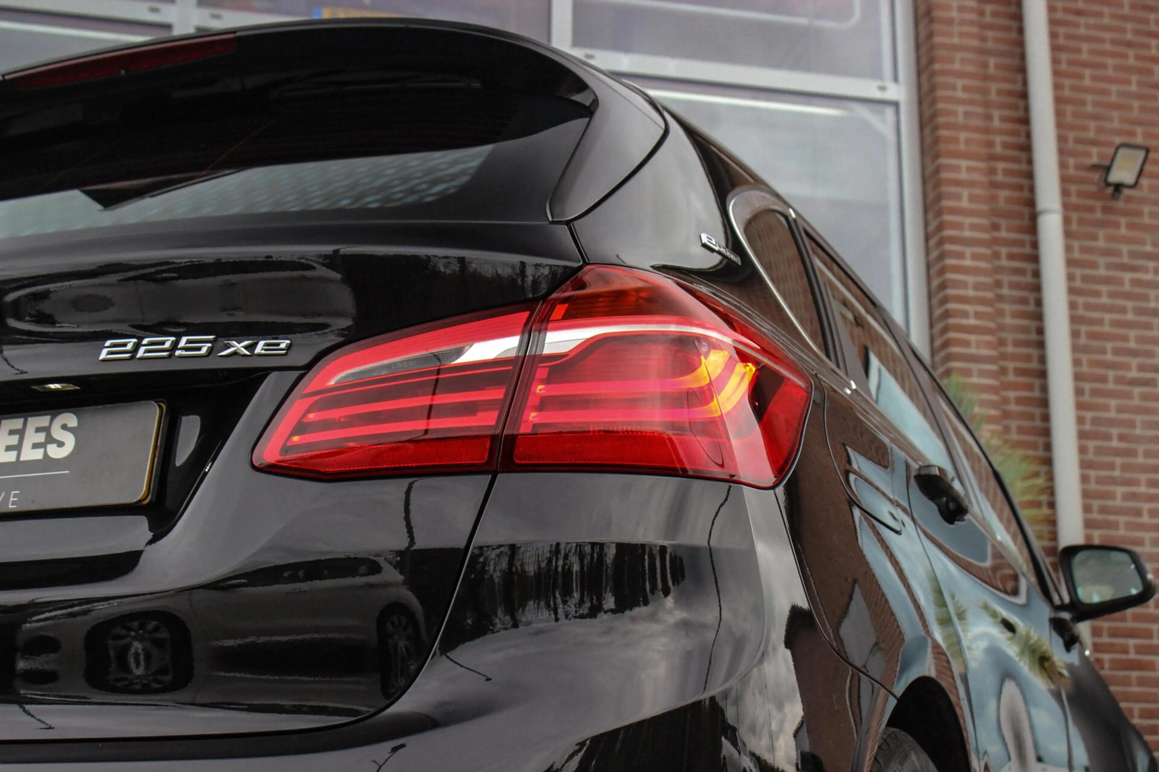 BMW 225 2-serie Active Tourer 225xe Luxury | Driving Assis — photo 48