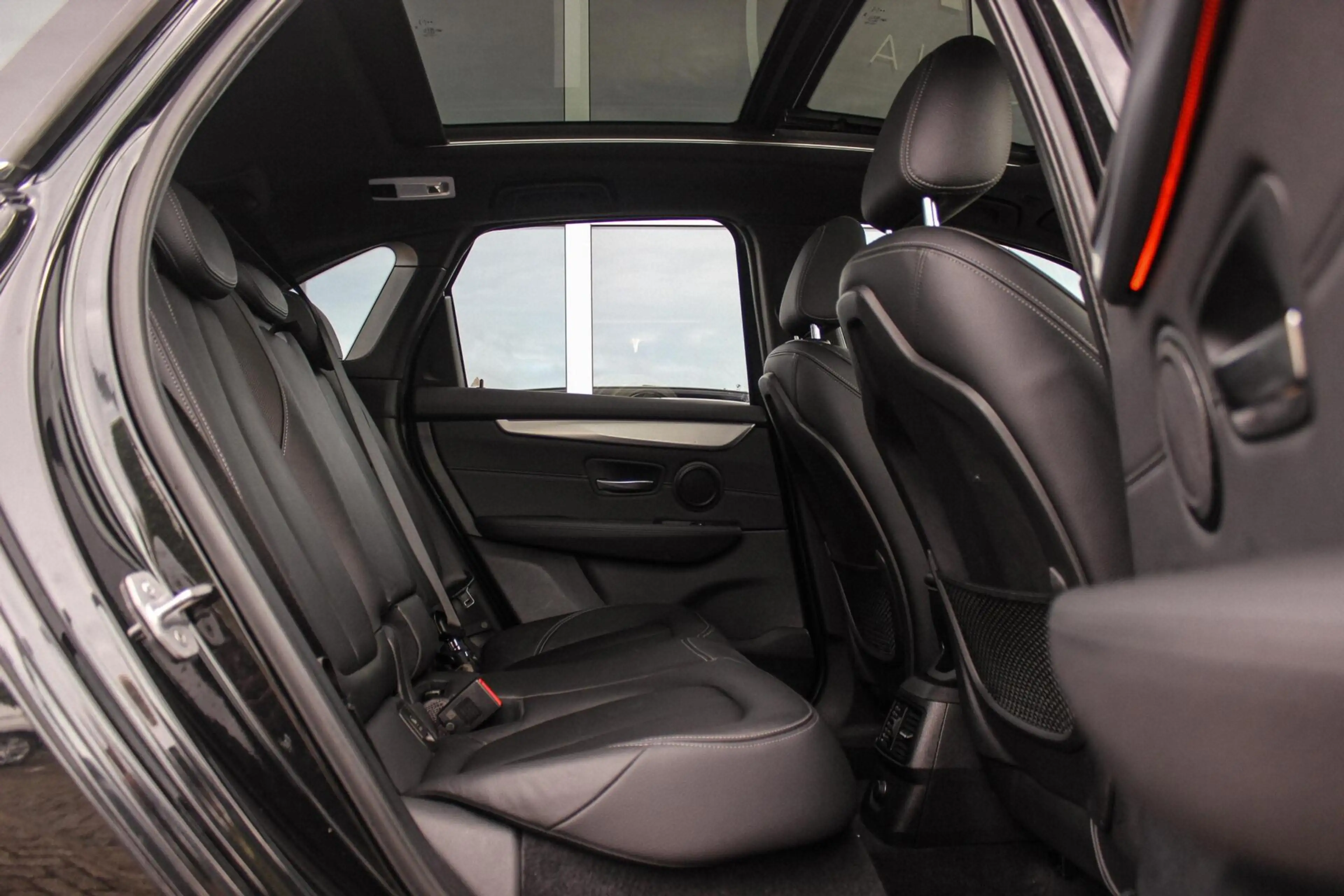 BMW 225 2-serie Active Tourer 225xe Luxury | Driving Assis — photo 19
