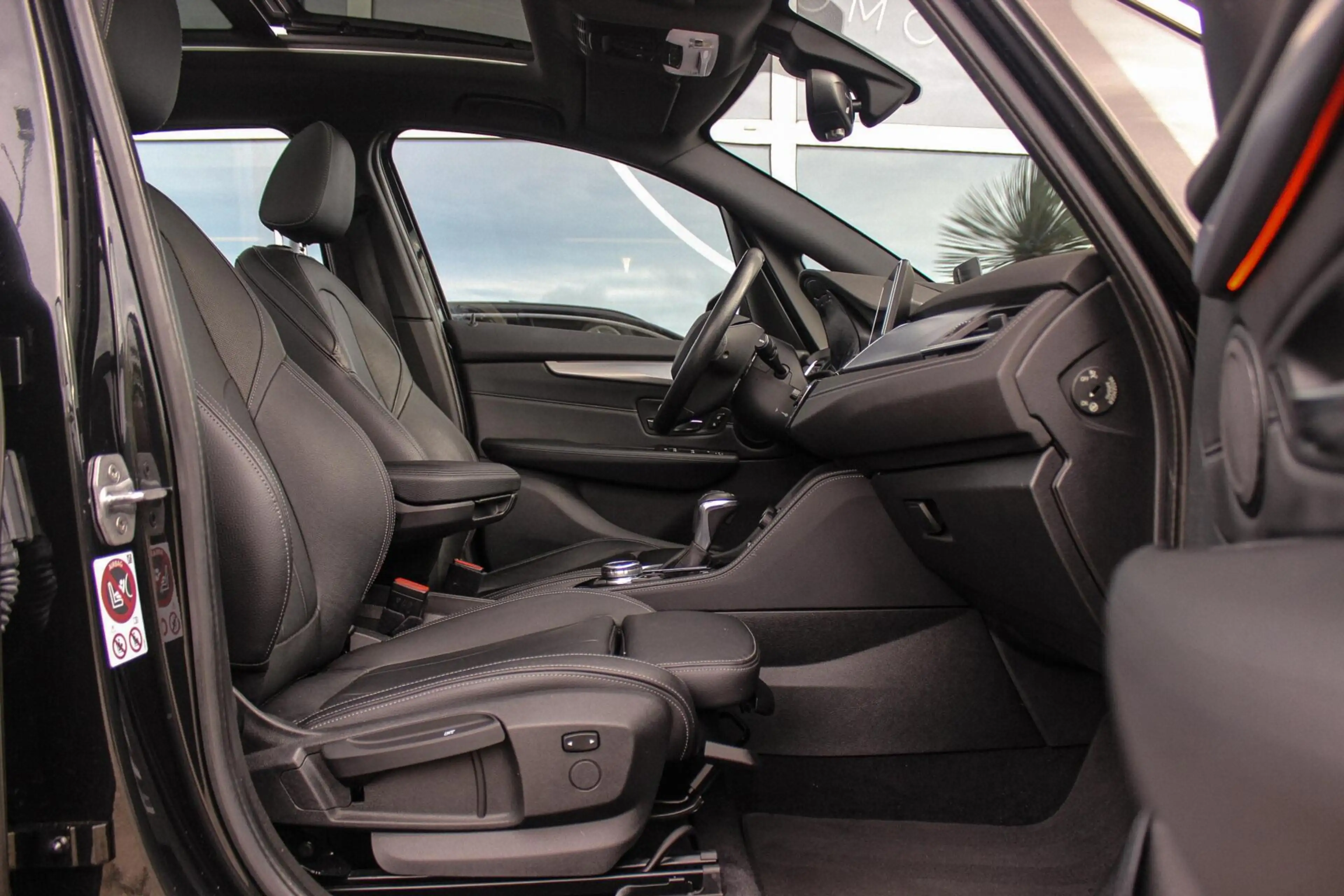 BMW 225 2-serie Active Tourer 225xe Luxury | Driving Assis — photo 15