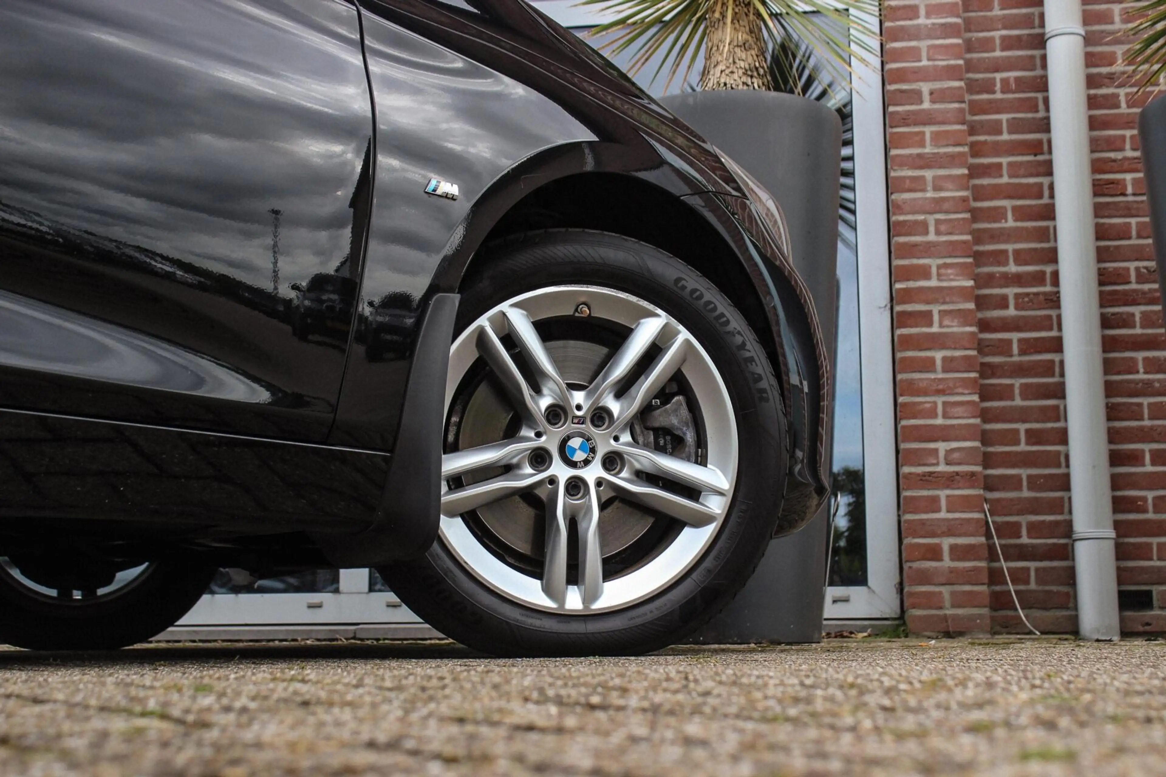 BMW 225 2-serie Active Tourer 225xe Luxury | Driving Assis — photo 50
