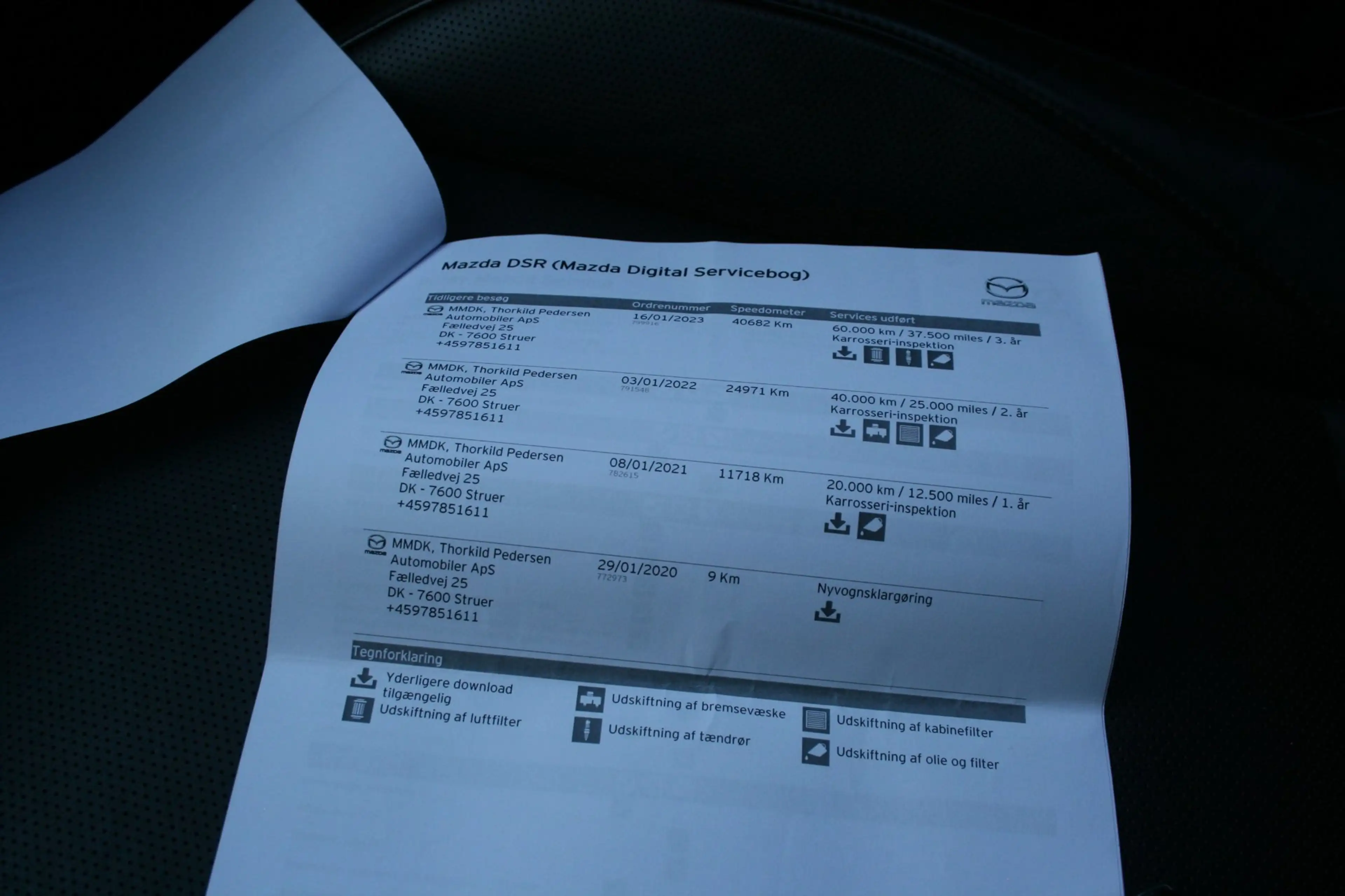 Mazda CX-30 2.0 e-SkyActiv-X M Hybrid Luxury — photo 39