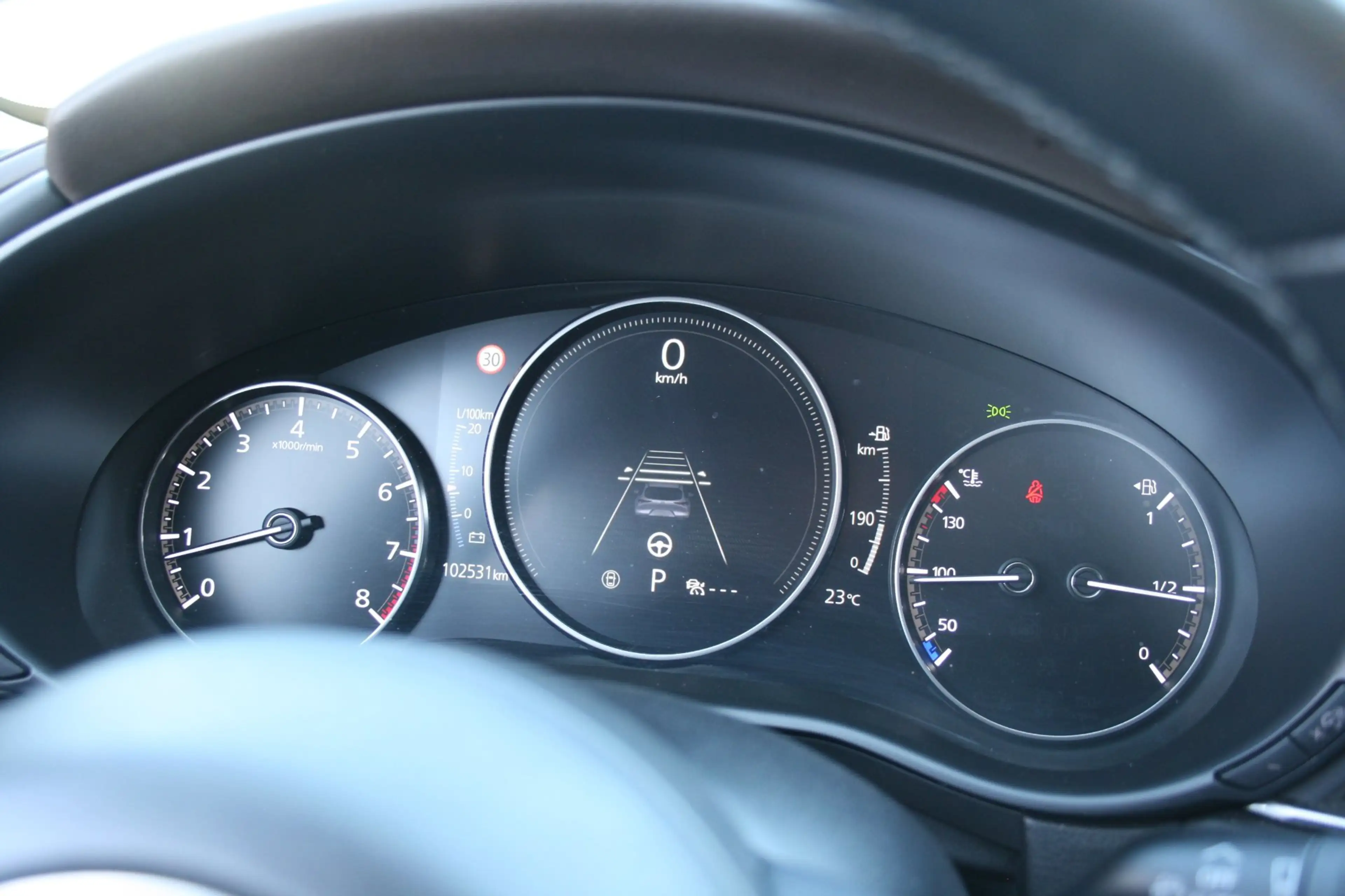 Mazda CX-30 2.0 e-SkyActiv-X M Hybrid Luxury — photo 13
