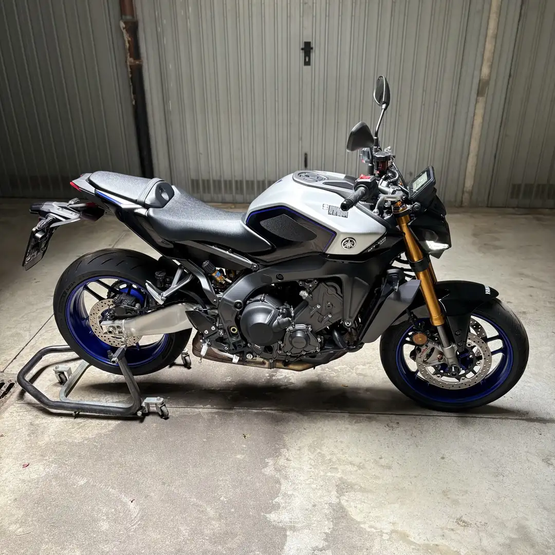 Yamaha MT-09 SP - 1