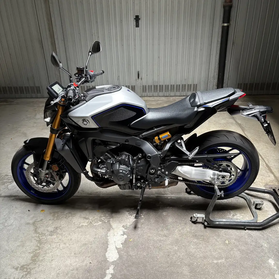 Yamaha MT-09 SP - 2
