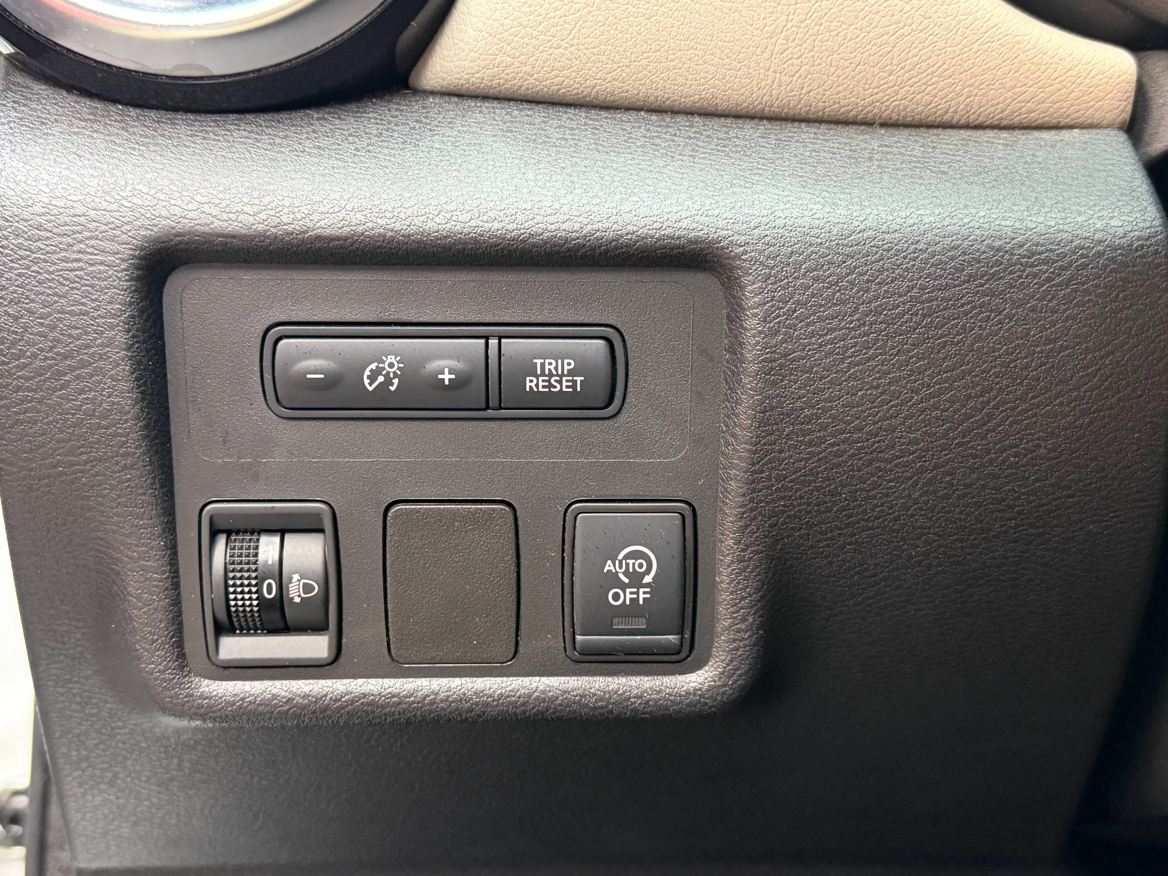Nissan Micra Micra 1.0 IG-T Business Xtronic Automatique — photo 14